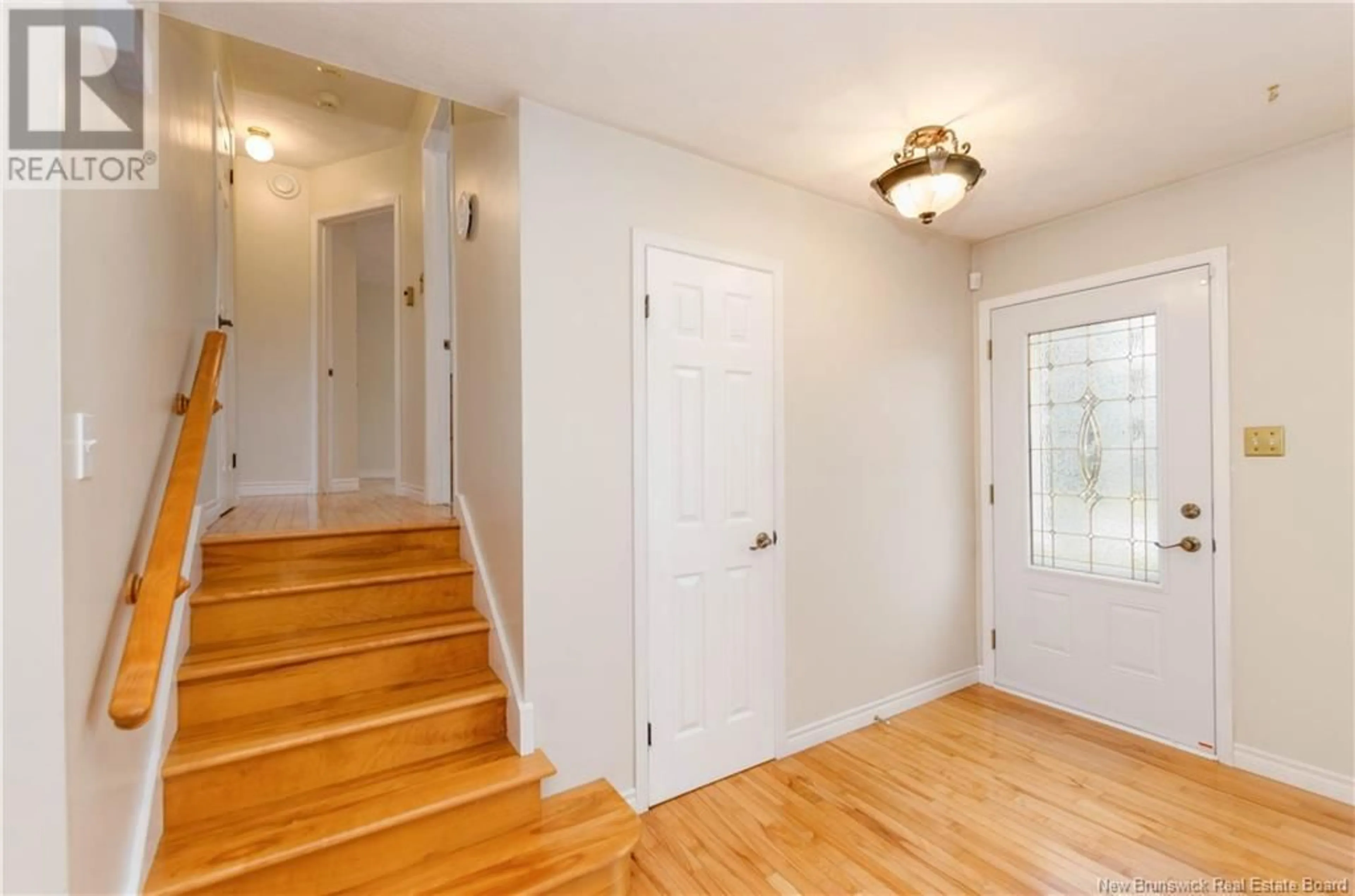 Indoor entryway, wood floors for 275 Cousteau, Dieppe New Brunswick E1A5W3