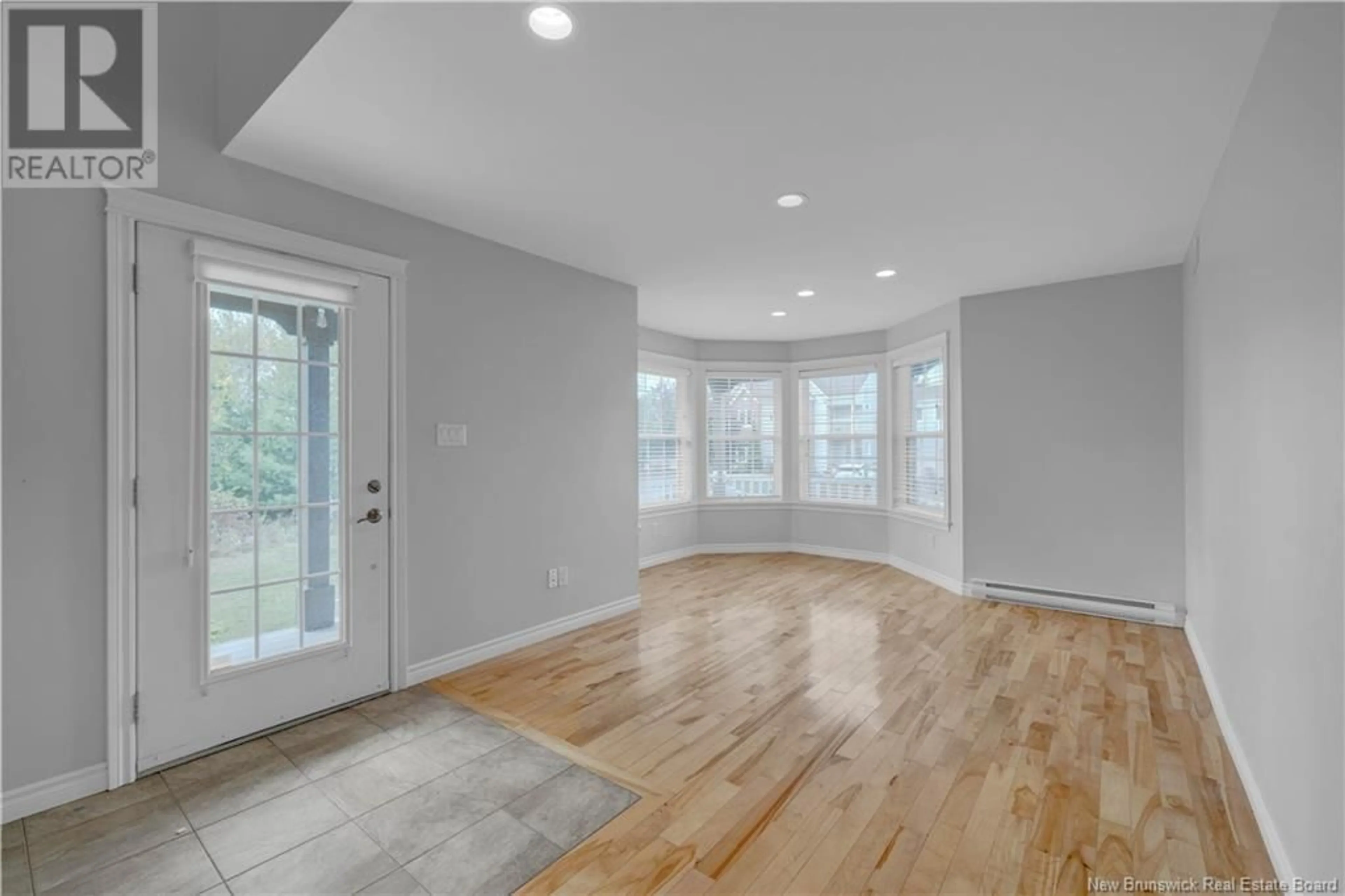 Indoor entryway, wood floors for 142 Royal Oaks Boulevard, Moncton New Brunswick E1H3S4