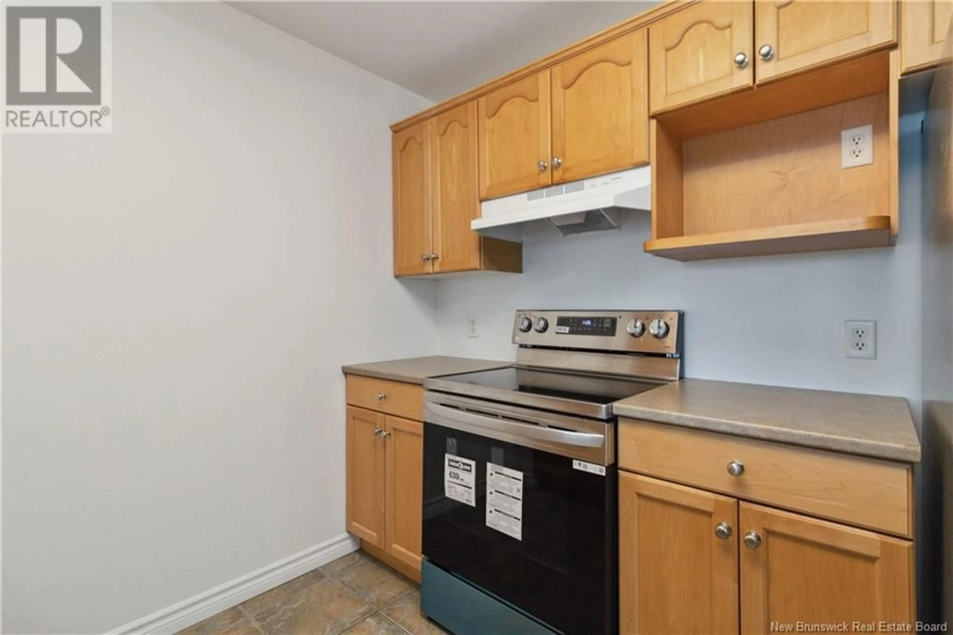 Standard kitchen, unknown floor for 50 Assomption Unit# 302, Moncton New Brunswick E1C0C5