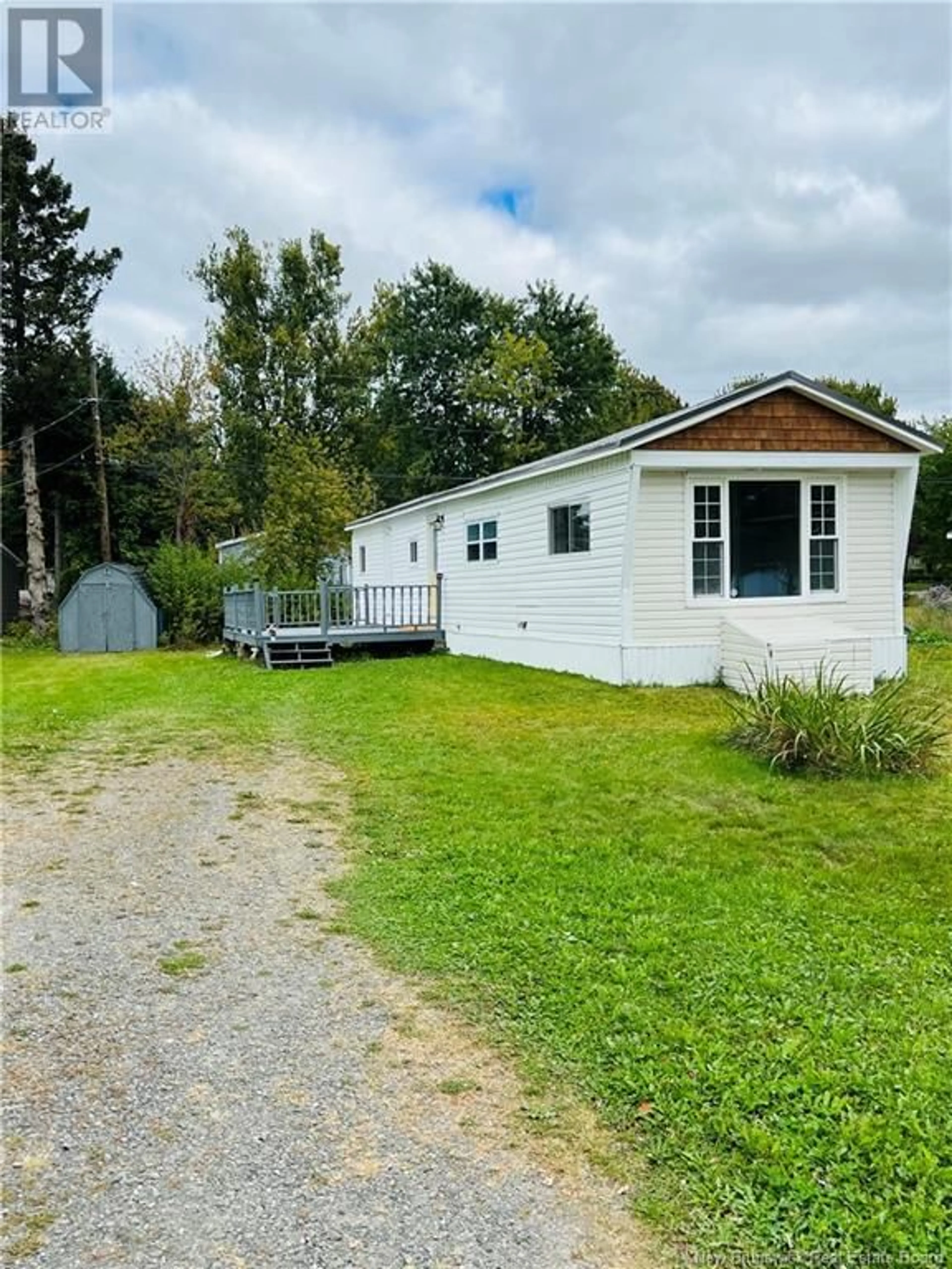 Shed for 85 Biddington Avenue, Lakeville New Brunswick E1H1C3