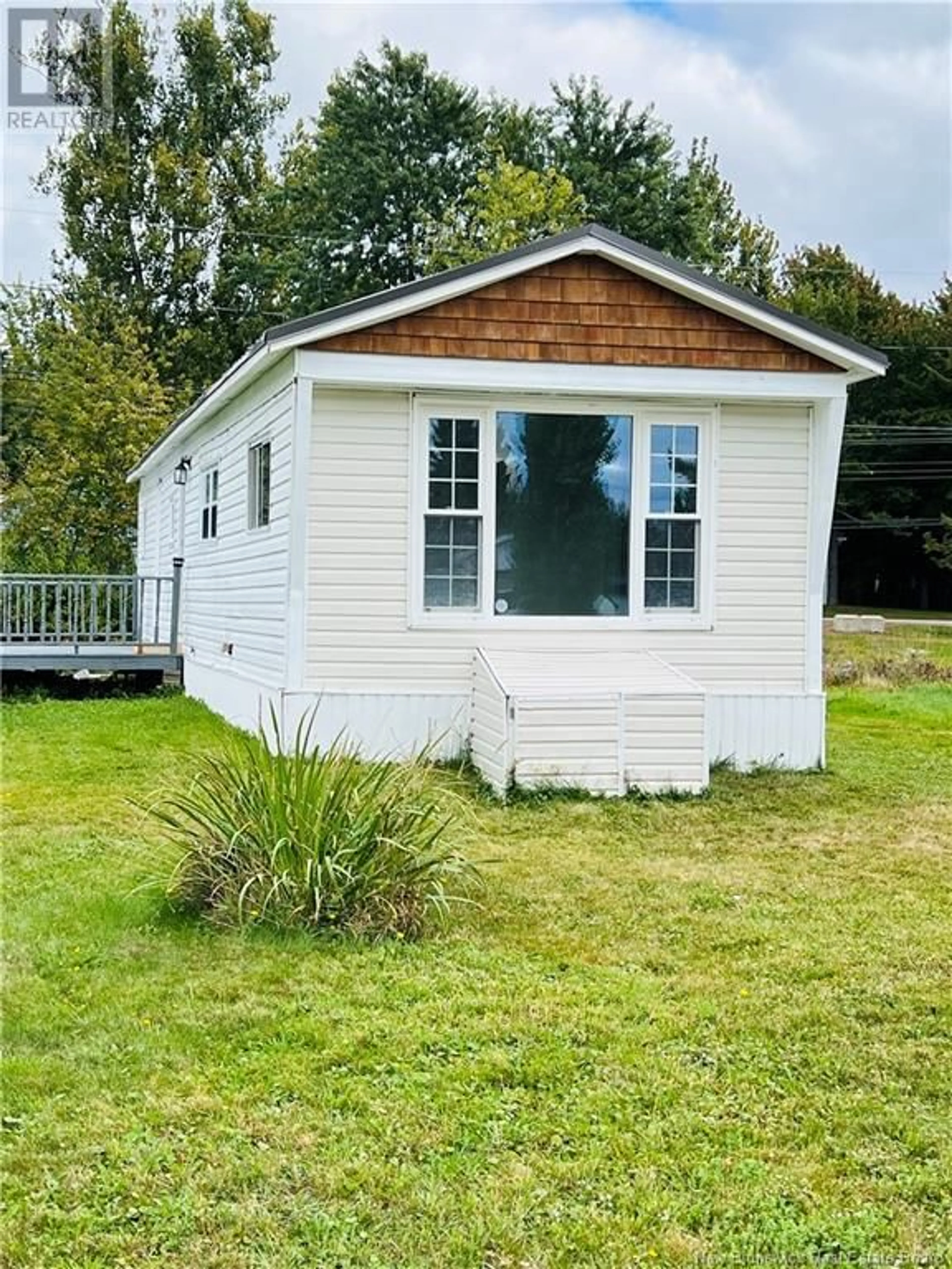 Shed for 85 Biddington Avenue, Lakeville New Brunswick E1H1C3