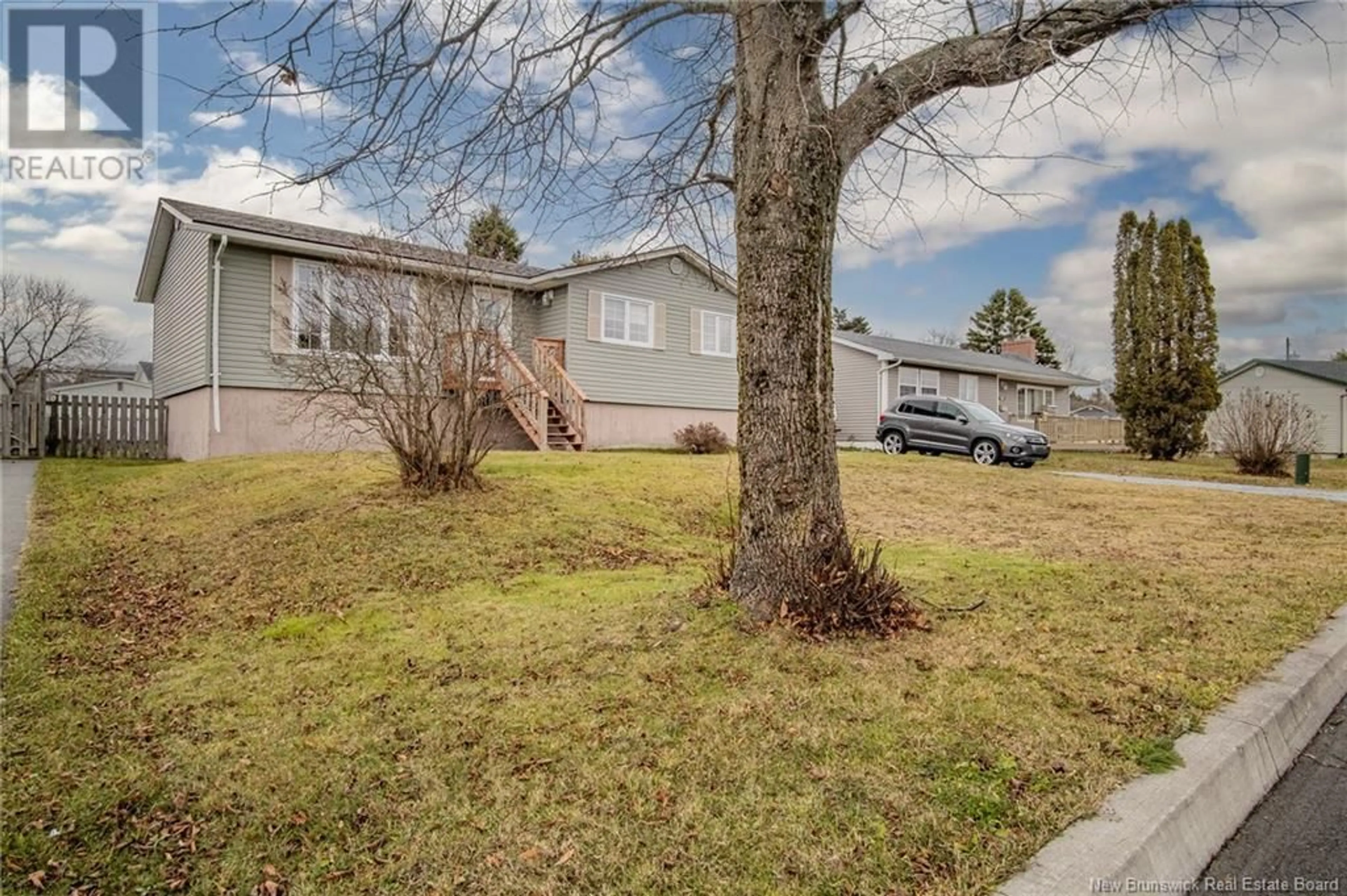 A pic from exterior of the house or condo, the fenced backyard for 101 Seaward Crescent, Saint John New Brunswick E2P1E5