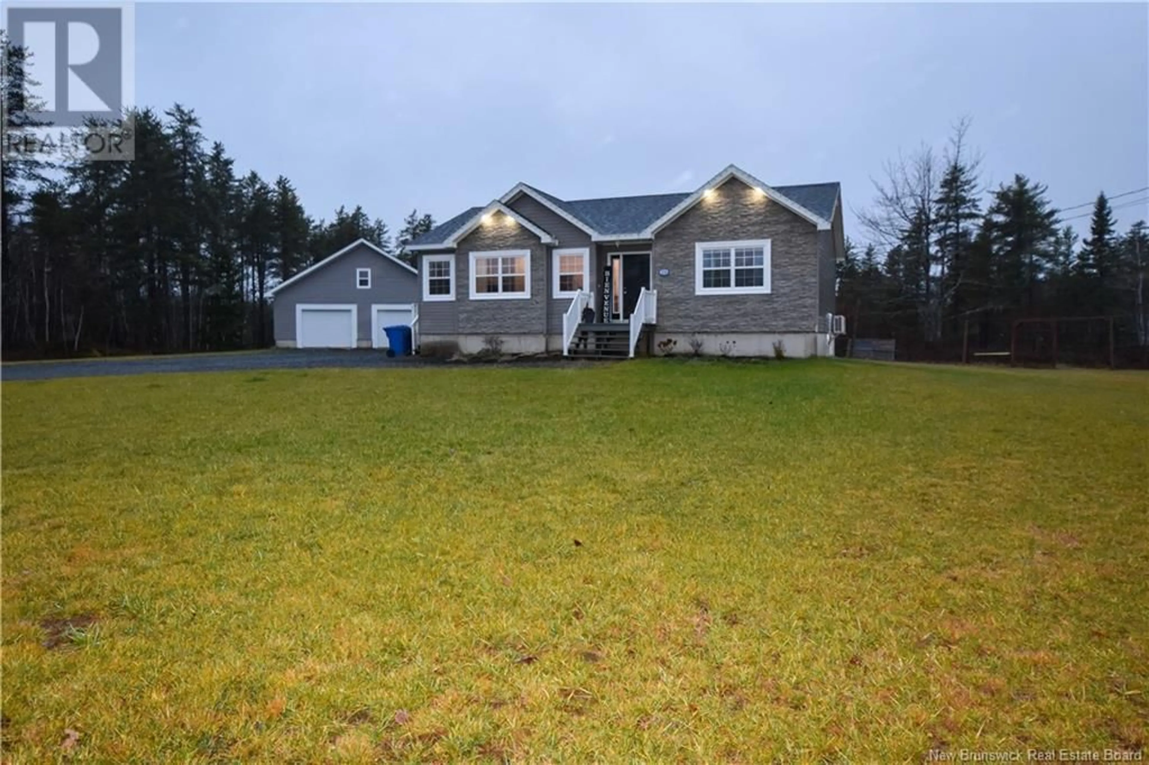 Frontside or backside of a home, cottage for 24 Norman, Pointe-À-Tom New Brunswick E1X3W8