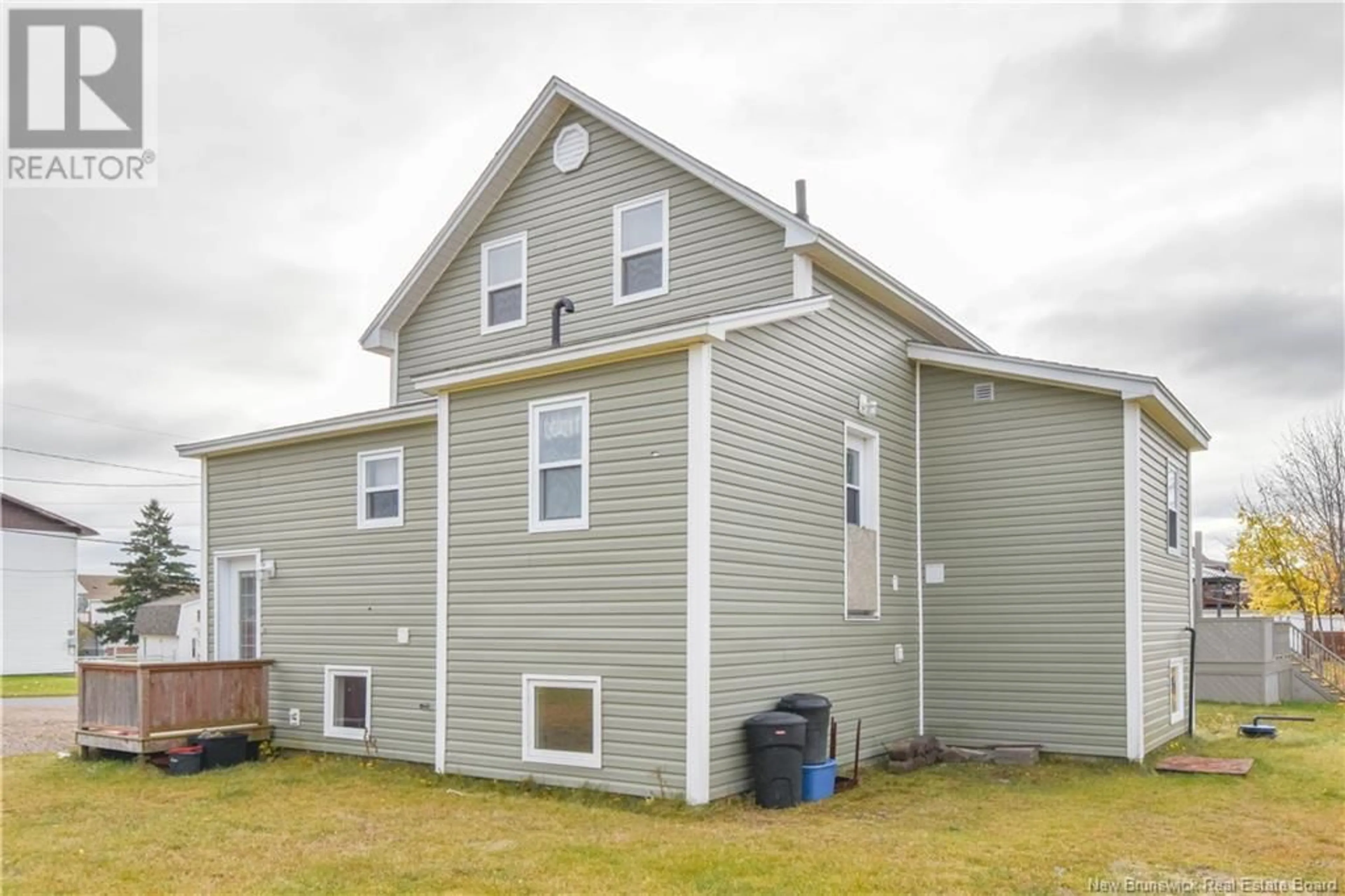 Frontside or backside of a home, the front or back of building for 375 rue Coughlan Street, Tracadie New Brunswick E1X1B3