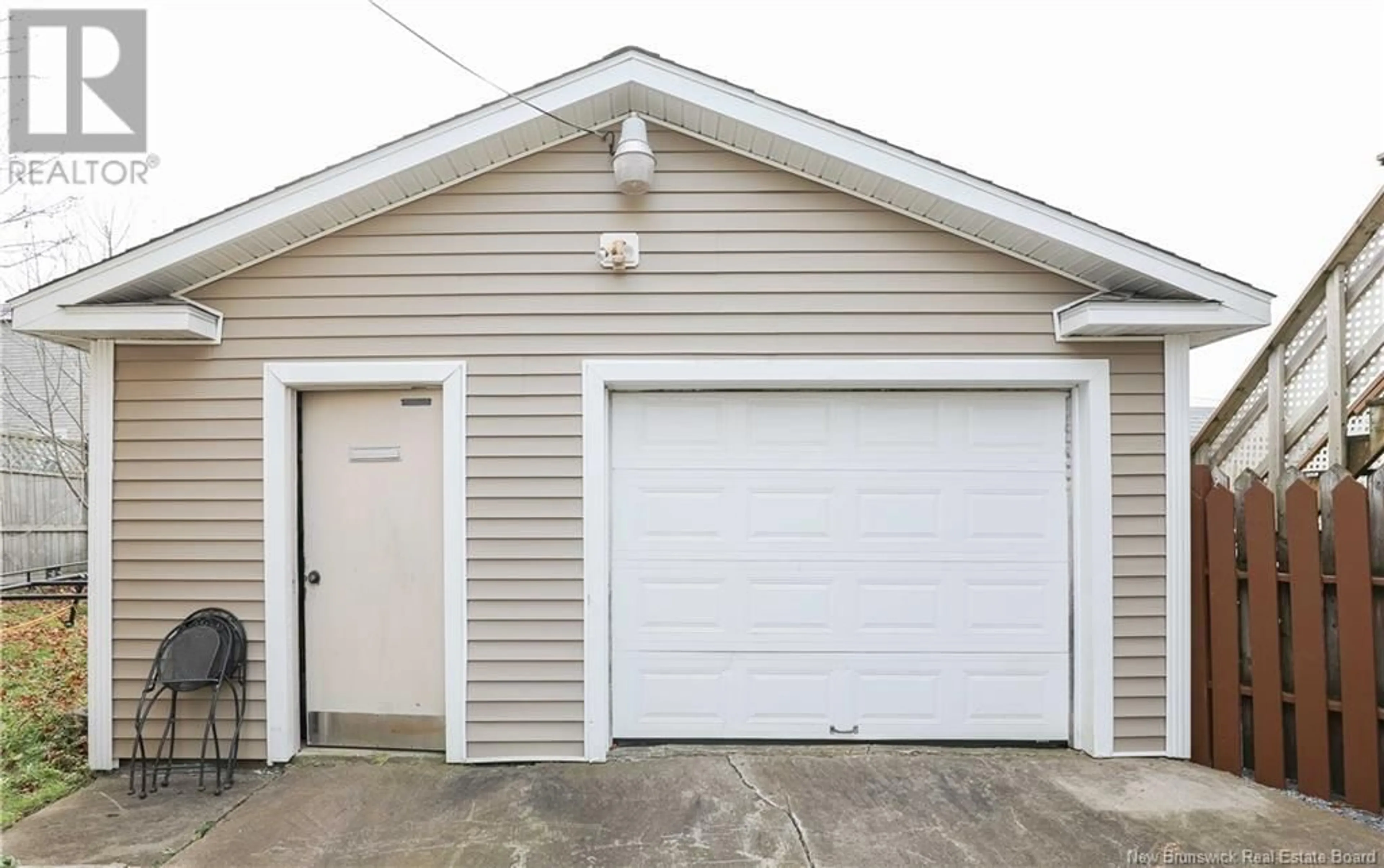 Indoor garage for 154 Britain Street, Saint John New Brunswick E2L1X5