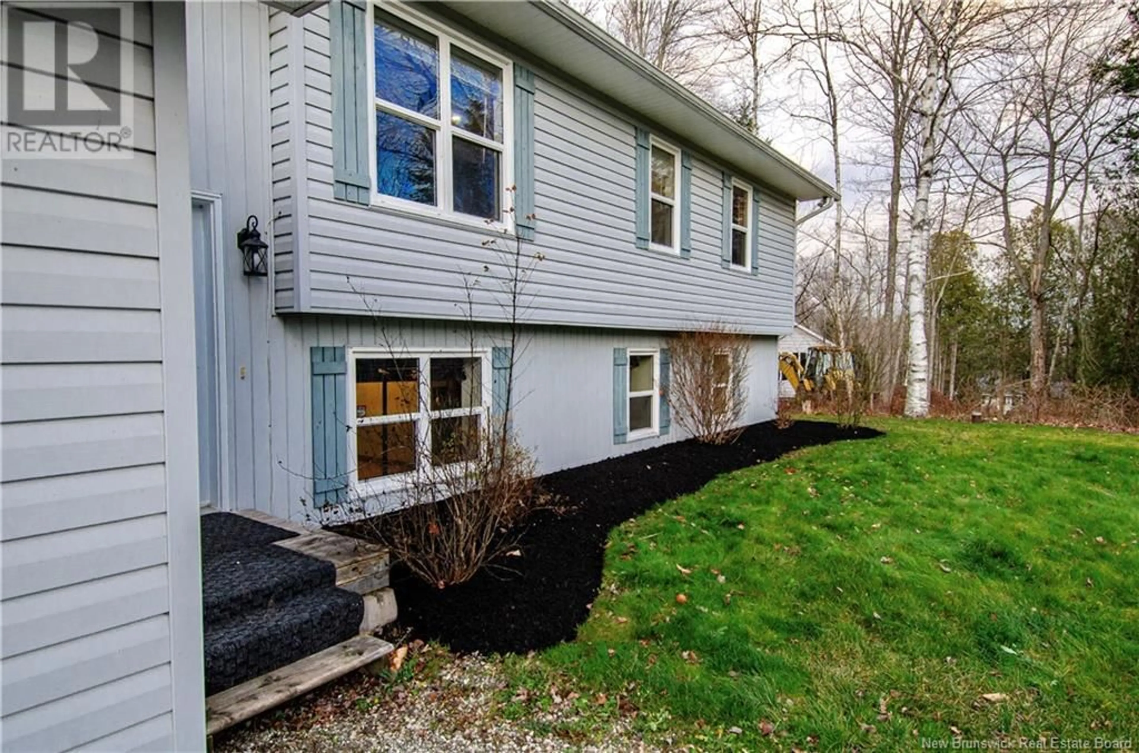 Frontside or backside of a home, cottage for 21 Cliff Street, Quispamsis New Brunswick E2G1Y4