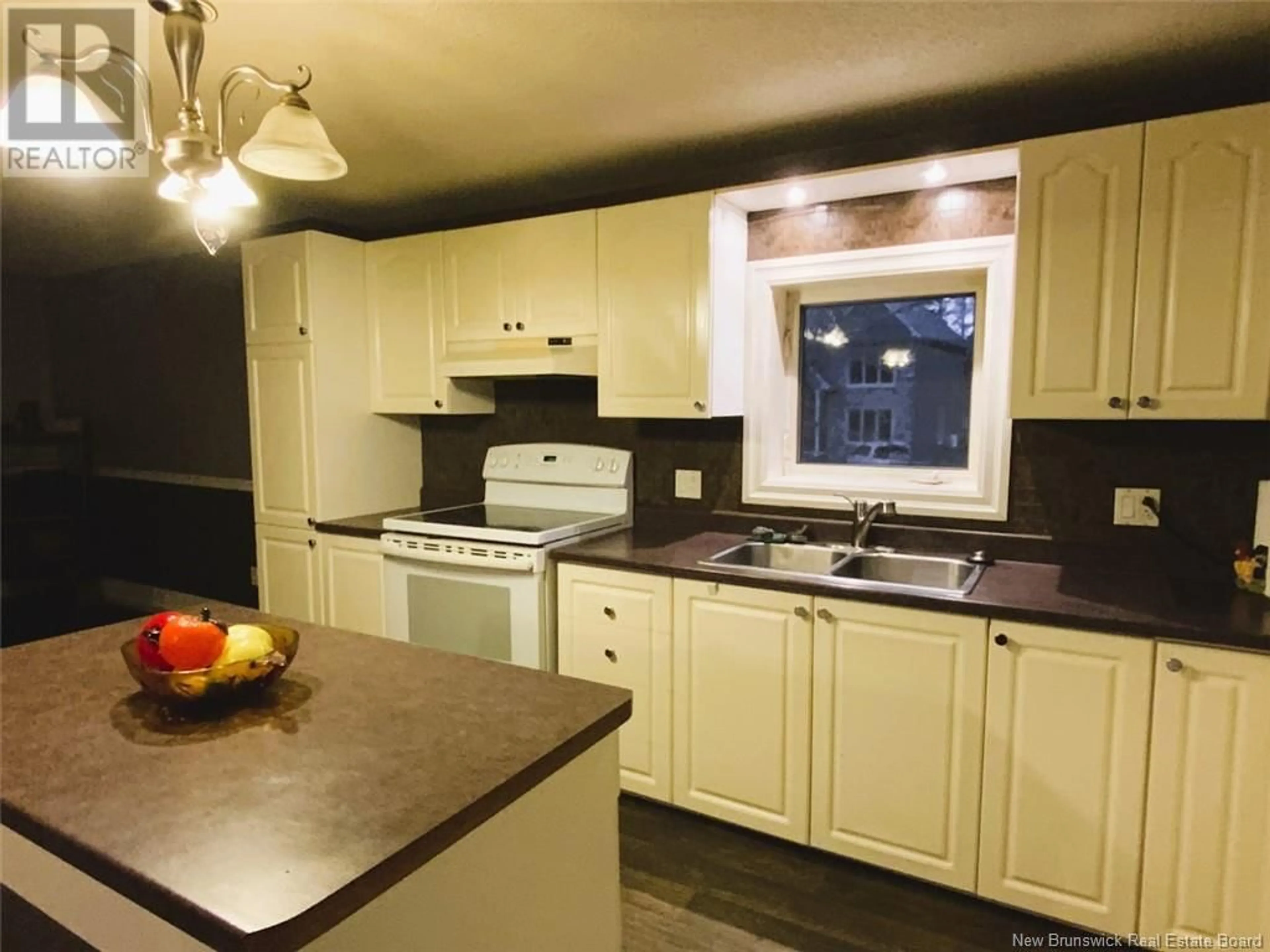 Standard kitchen, wood floors, cottage for 122 Siegas Road, Siegas New Brunswick E7E1T8