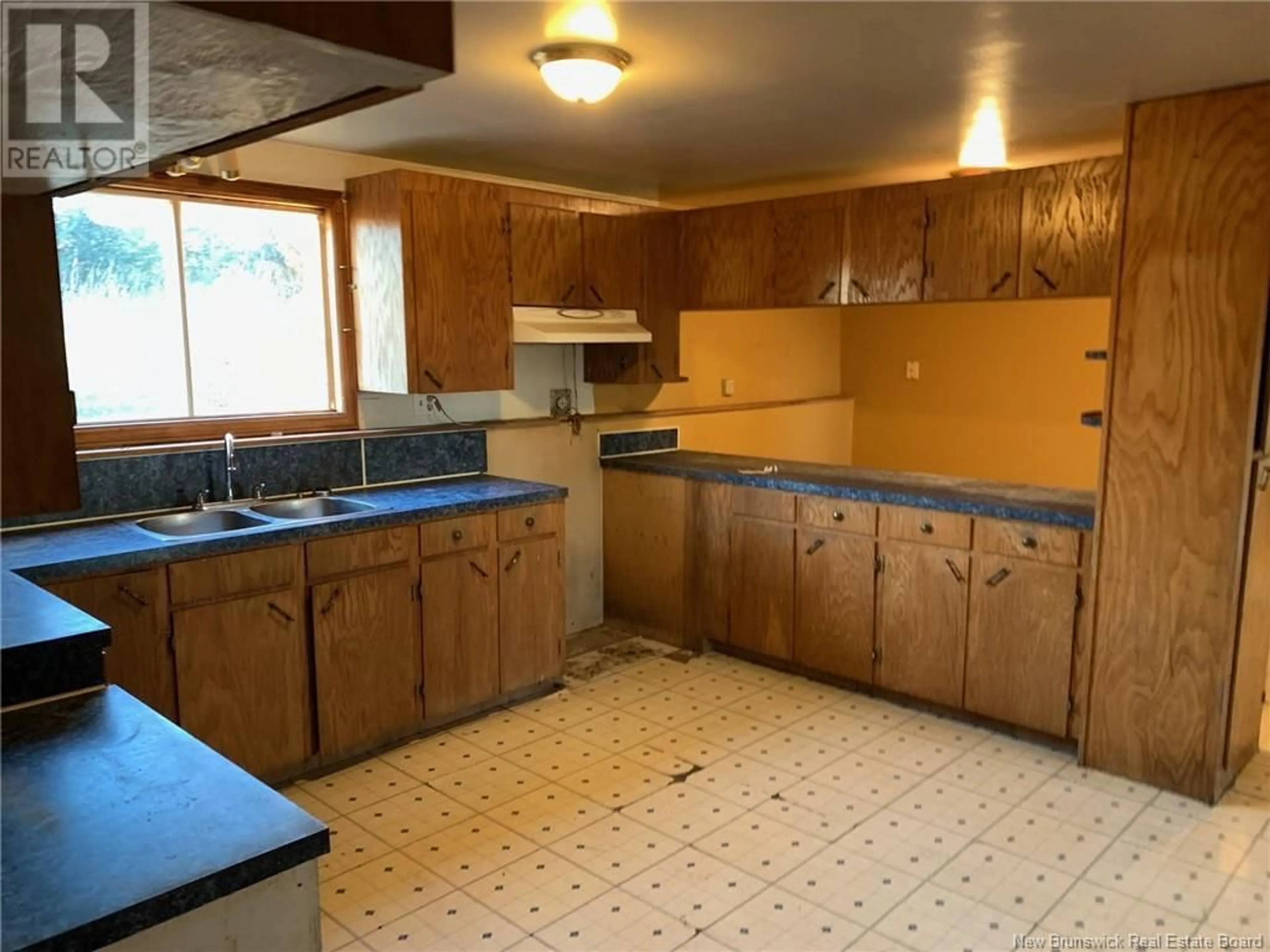 Standard kitchen, unknown floor, cottage for 250 Brown Road, Four Falls New Brunswick E7G3S2