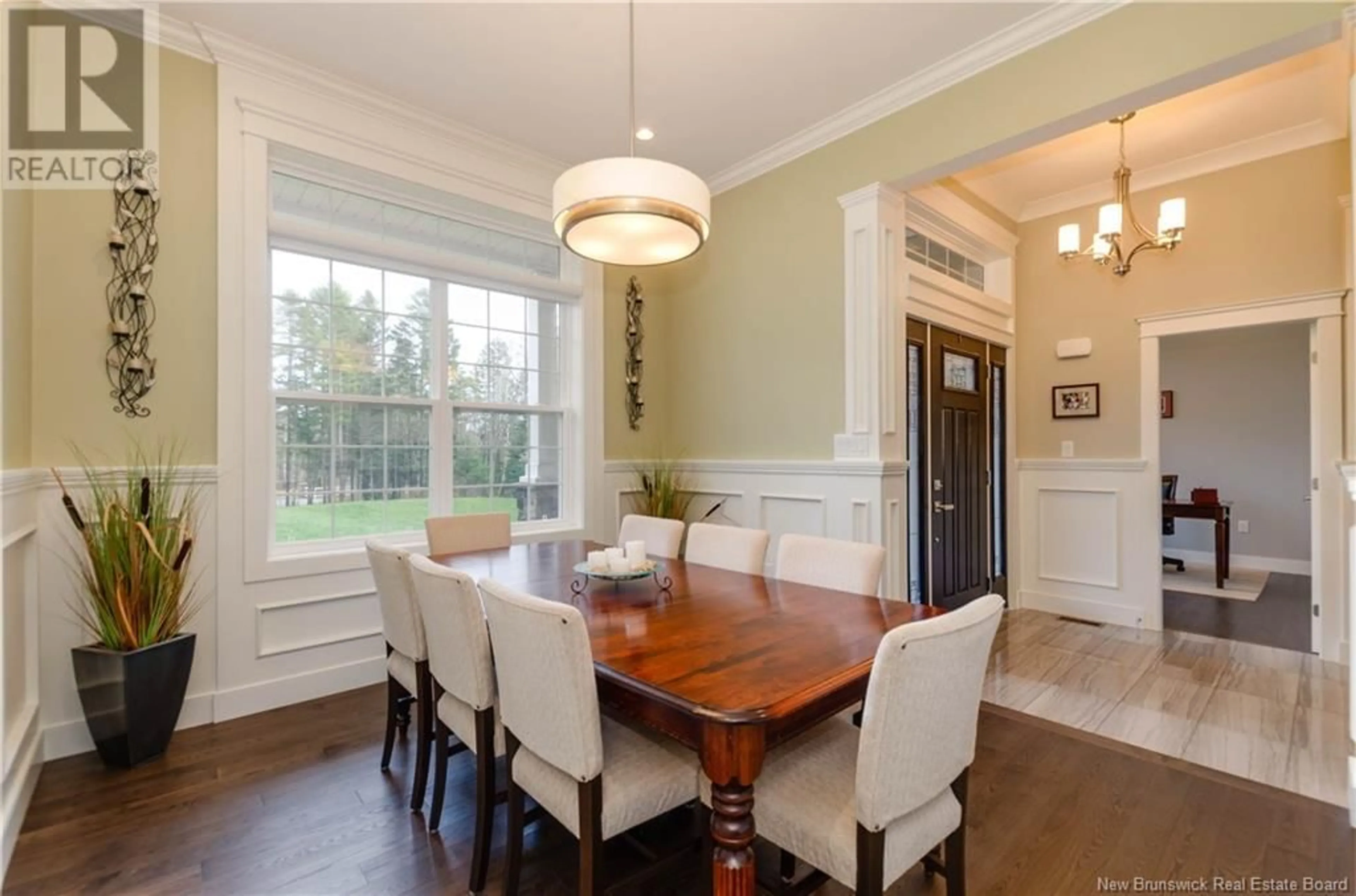 Dining room, wood floors for 29 Amber Ridge Court, Berry Mills New Brunswick E1G5R3