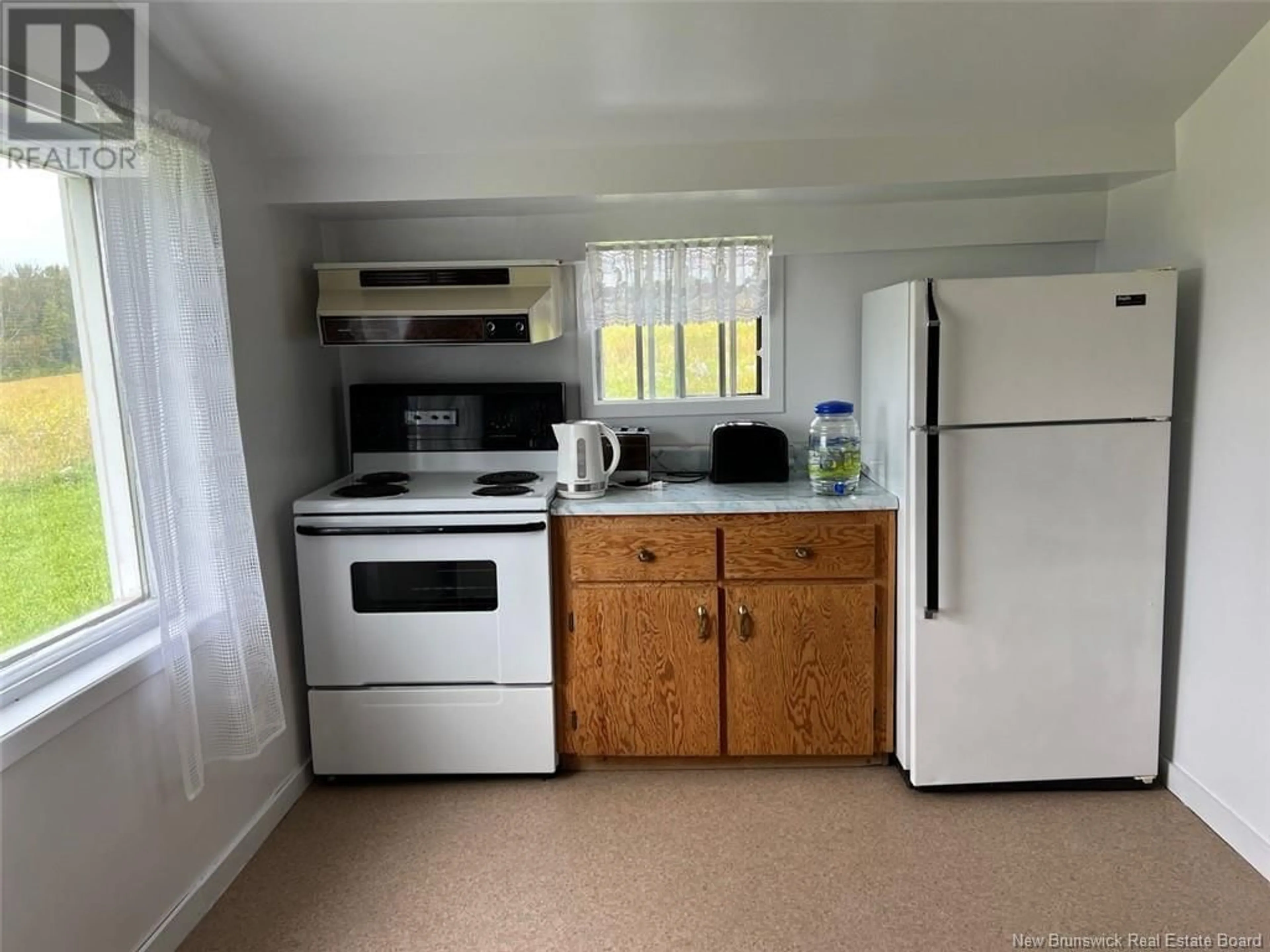 Standard kitchen, unknown floor, cottage for 210 Jacques Martin Street, Sainte-Anne-De-Madawaska New Brunswick E7E1N1