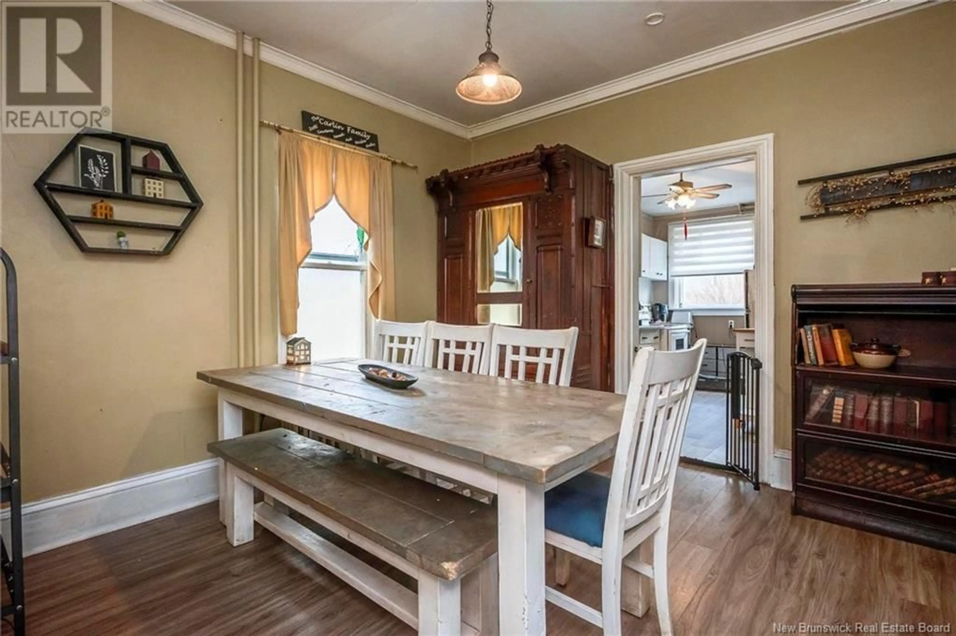 Dining room, wood floors, cottage for 413 Prince Street, Saint John New Brunswick E2M1R2