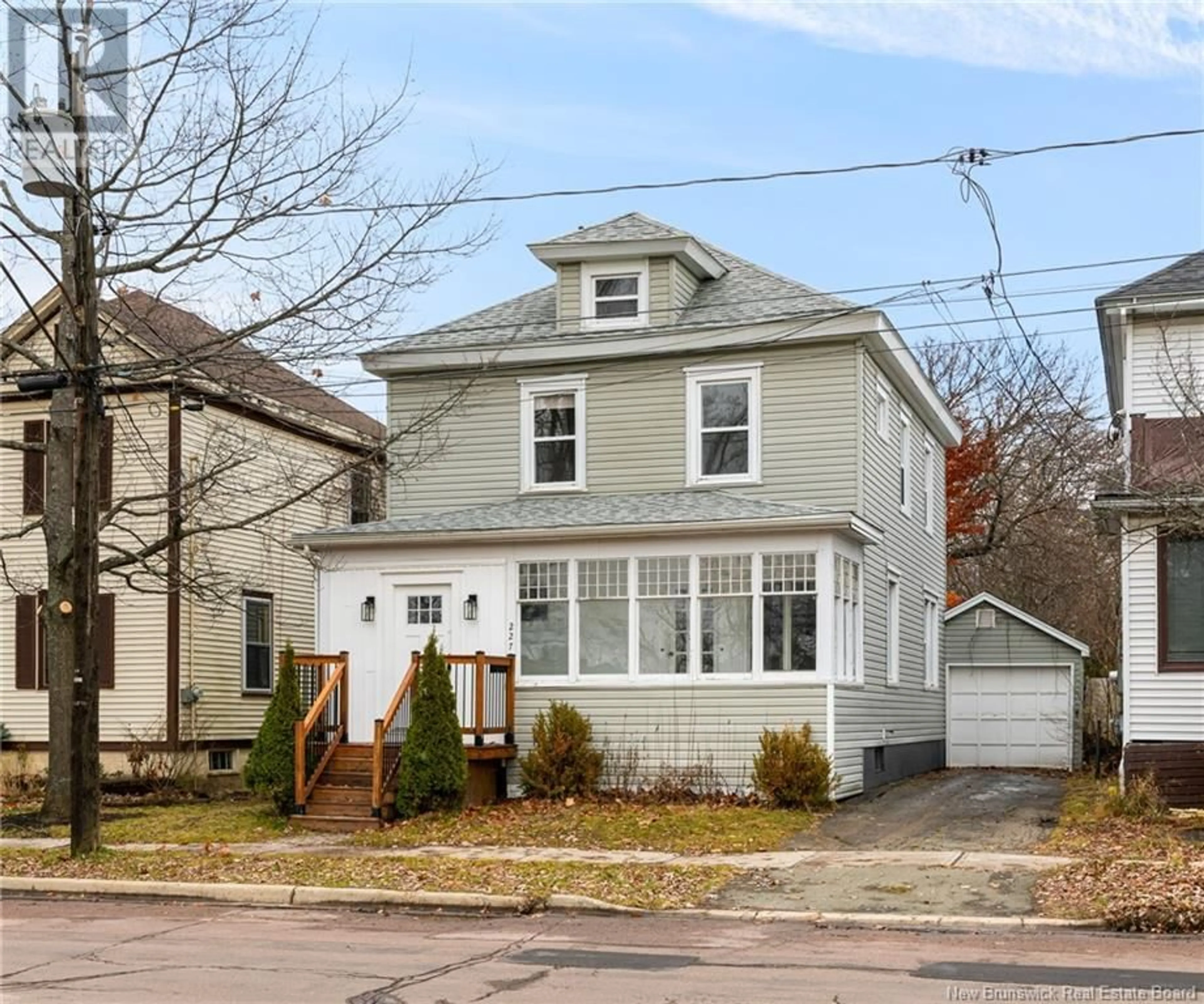 Frontside or backside of a home, the street view for 227 Weldon, Moncton New Brunswick E1C5W7