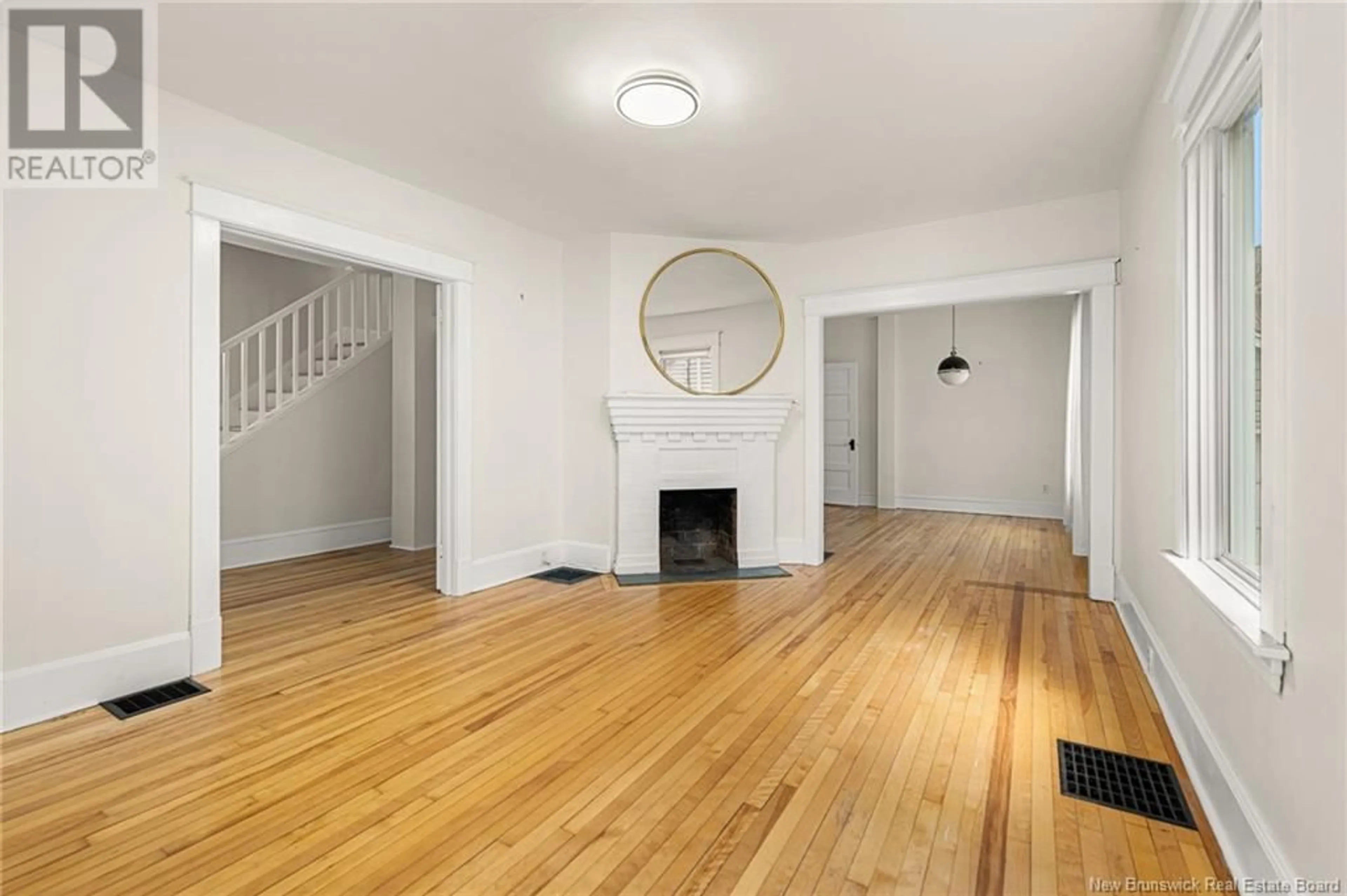 A pic of a room, wood floors for 227 Weldon, Moncton New Brunswick E1C5W7