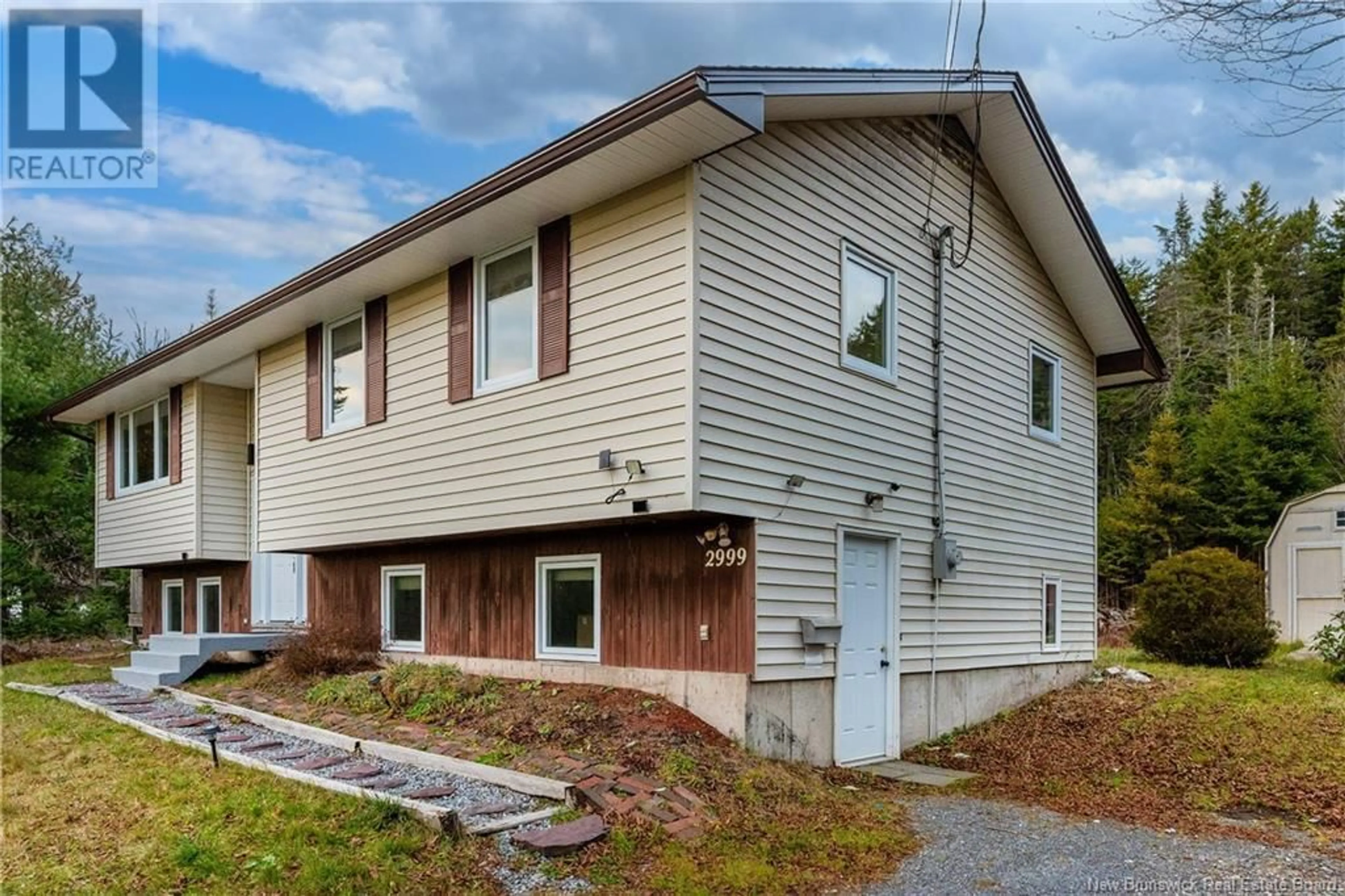 Frontside or backside of a home, the front or back of building for 2999 Red Head, Saint John New Brunswick E2P1J5