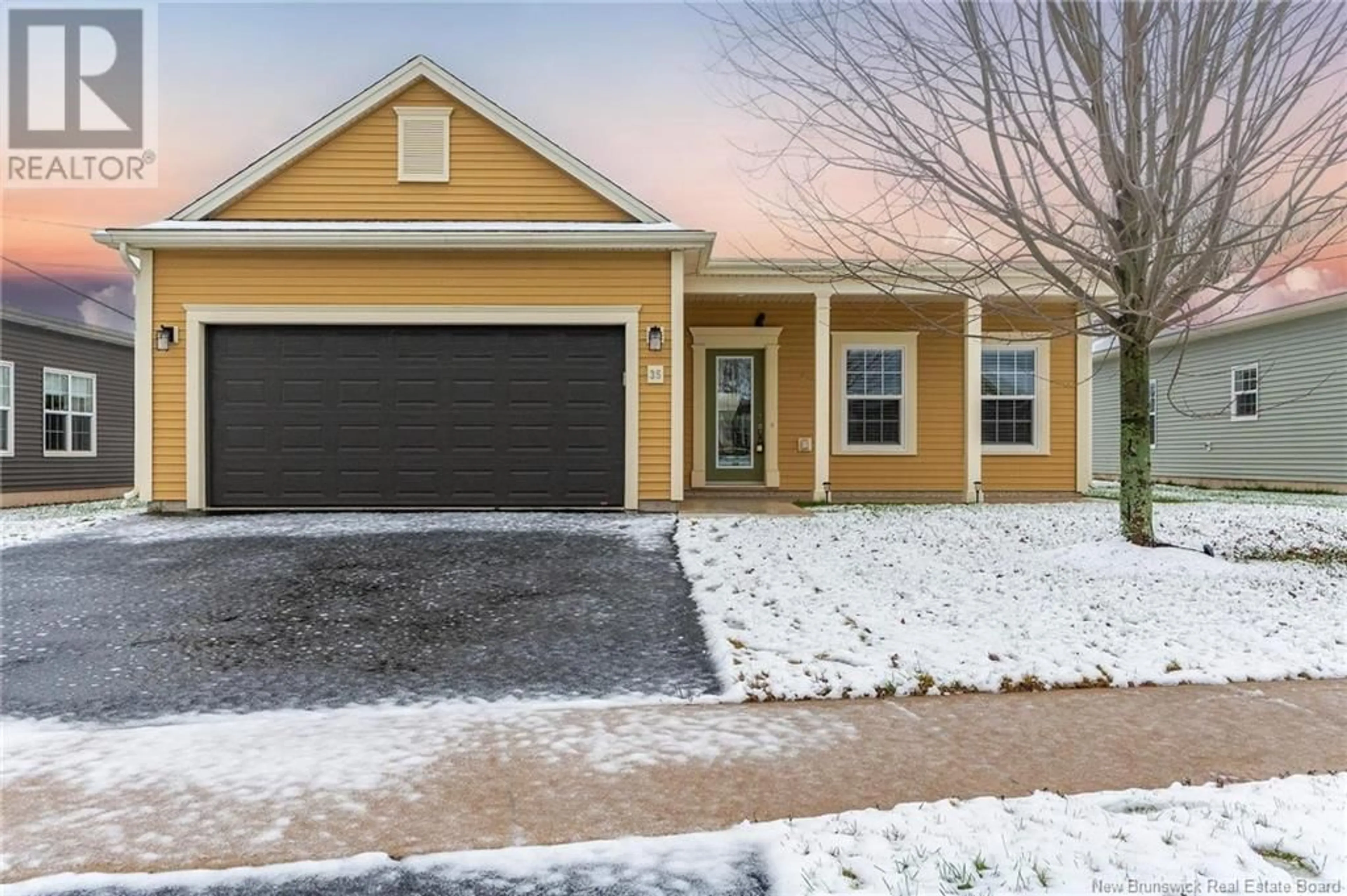 Frontside or backside of a home, cottage for 35 Carriage Lane, Sussex New Brunswick E4E0H7