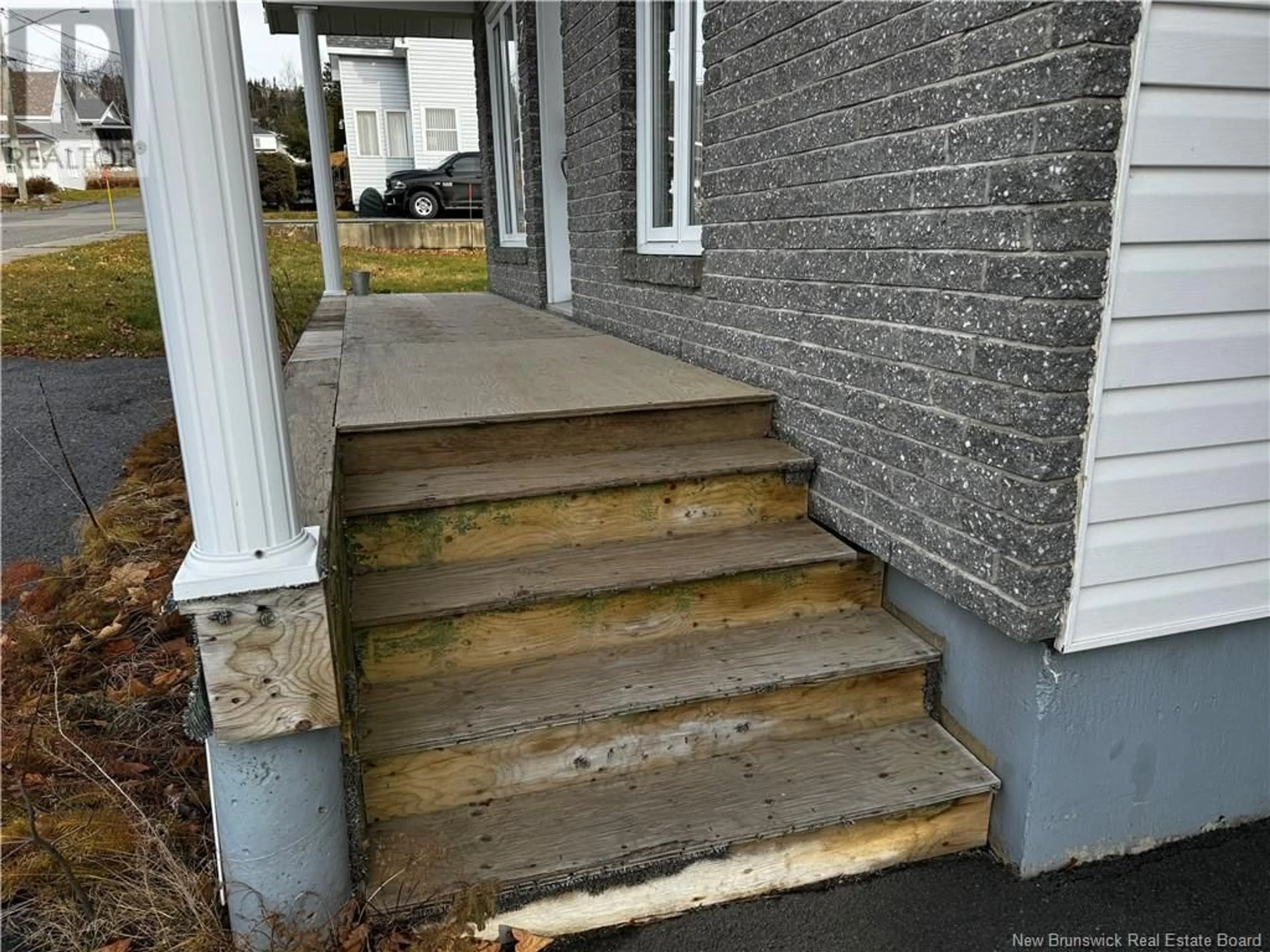 Stairs for 7 Ben-Martin Avenue, Saint-Basile New Brunswick E7C1E5