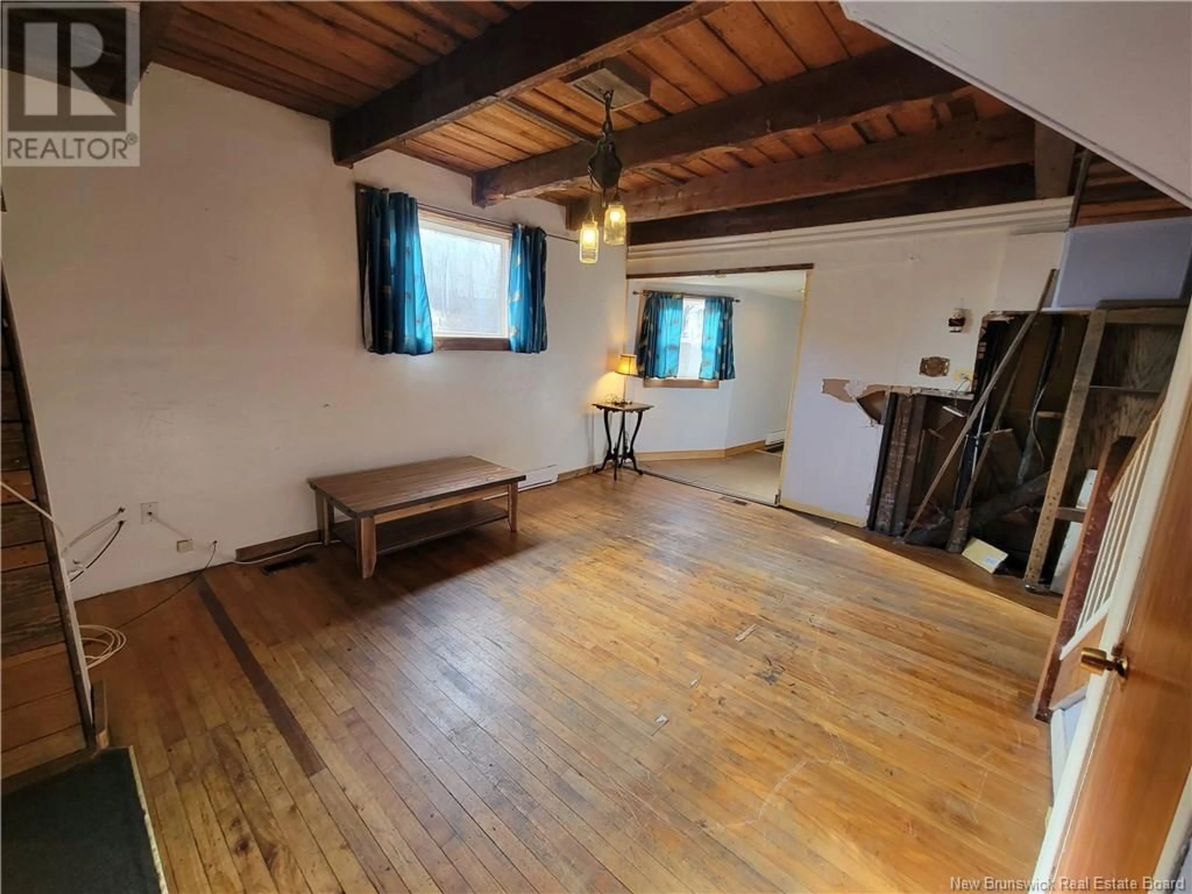 A pic of a room, wood floors for 21 Garden Street, Saint John New Brunswick E2L3K2