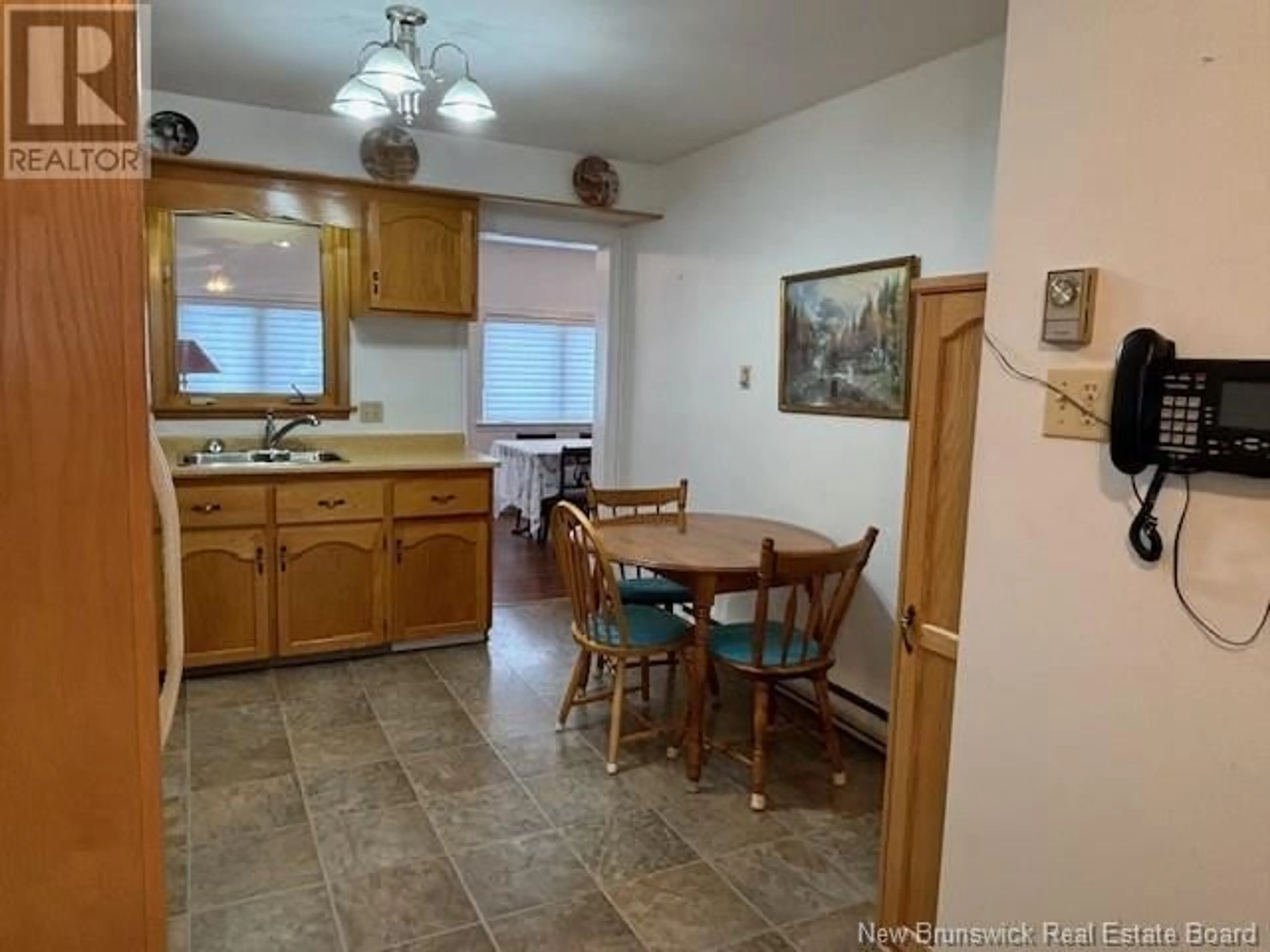 Standard kitchen, wood floors, cottage for 44 Wallace Court, Sussex New Brunswick E4E2C7