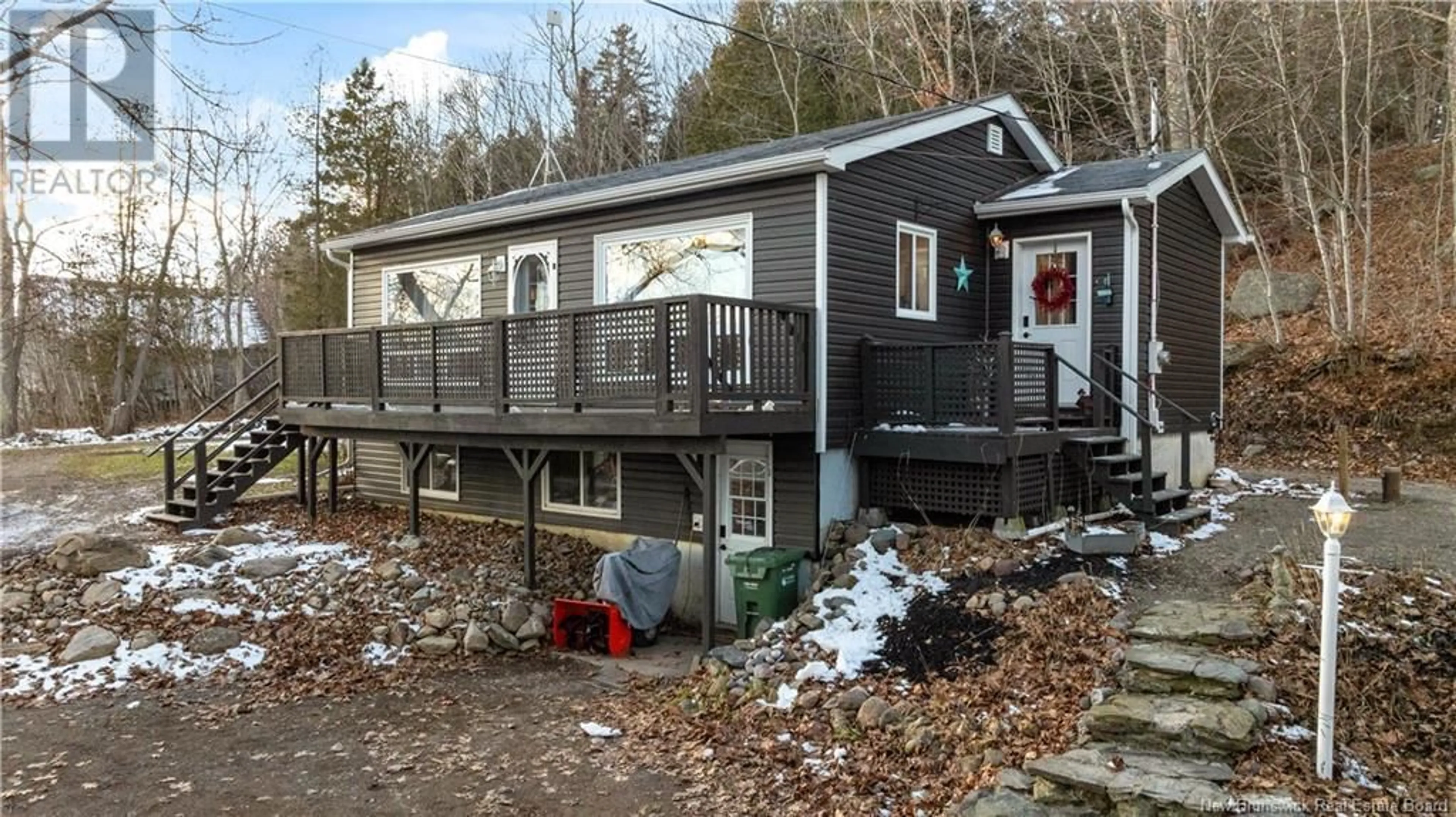 Frontside or backside of a home, cottage for 6800 Route 102, Oak Point New Brunswick E5M2H4