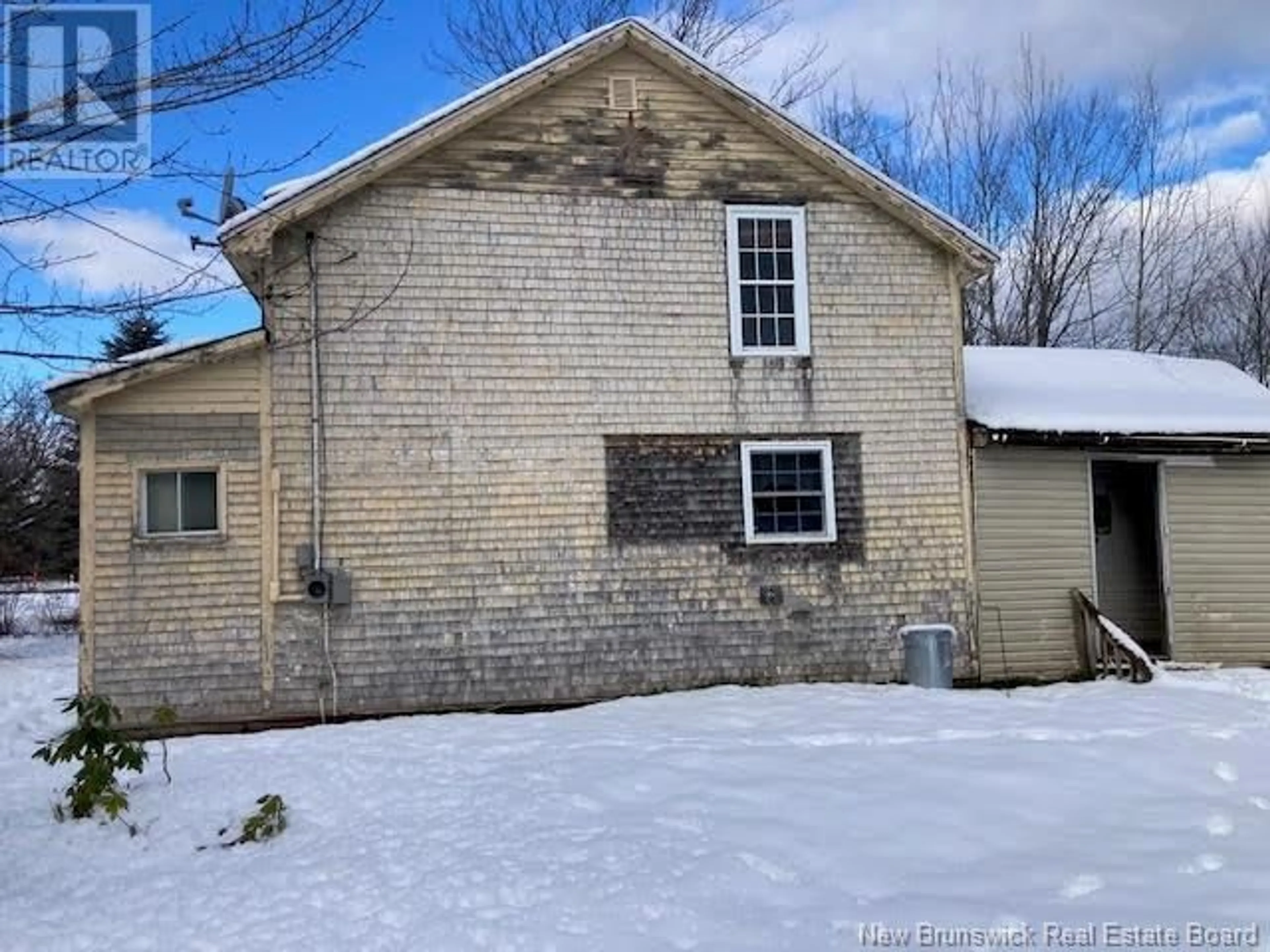 Frontside or backside of a home, the front or back of building for 2643 Miramichi Avenue, Bathurst New Brunswick E2A6K1