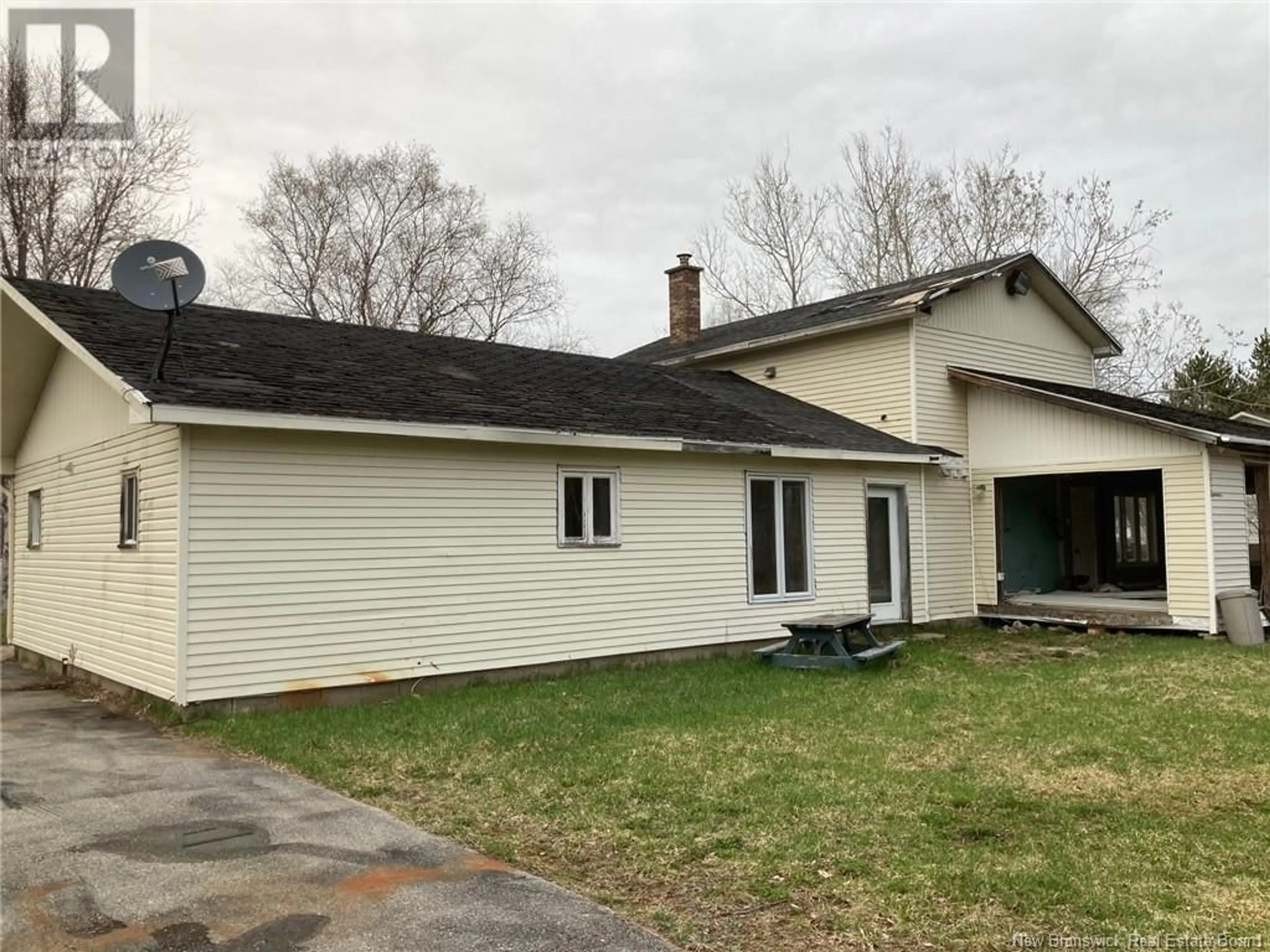 Unknown for 1275 BOULEVARD ST-JOSEPH, Saint-Léolin New Brunswick E8N2T3