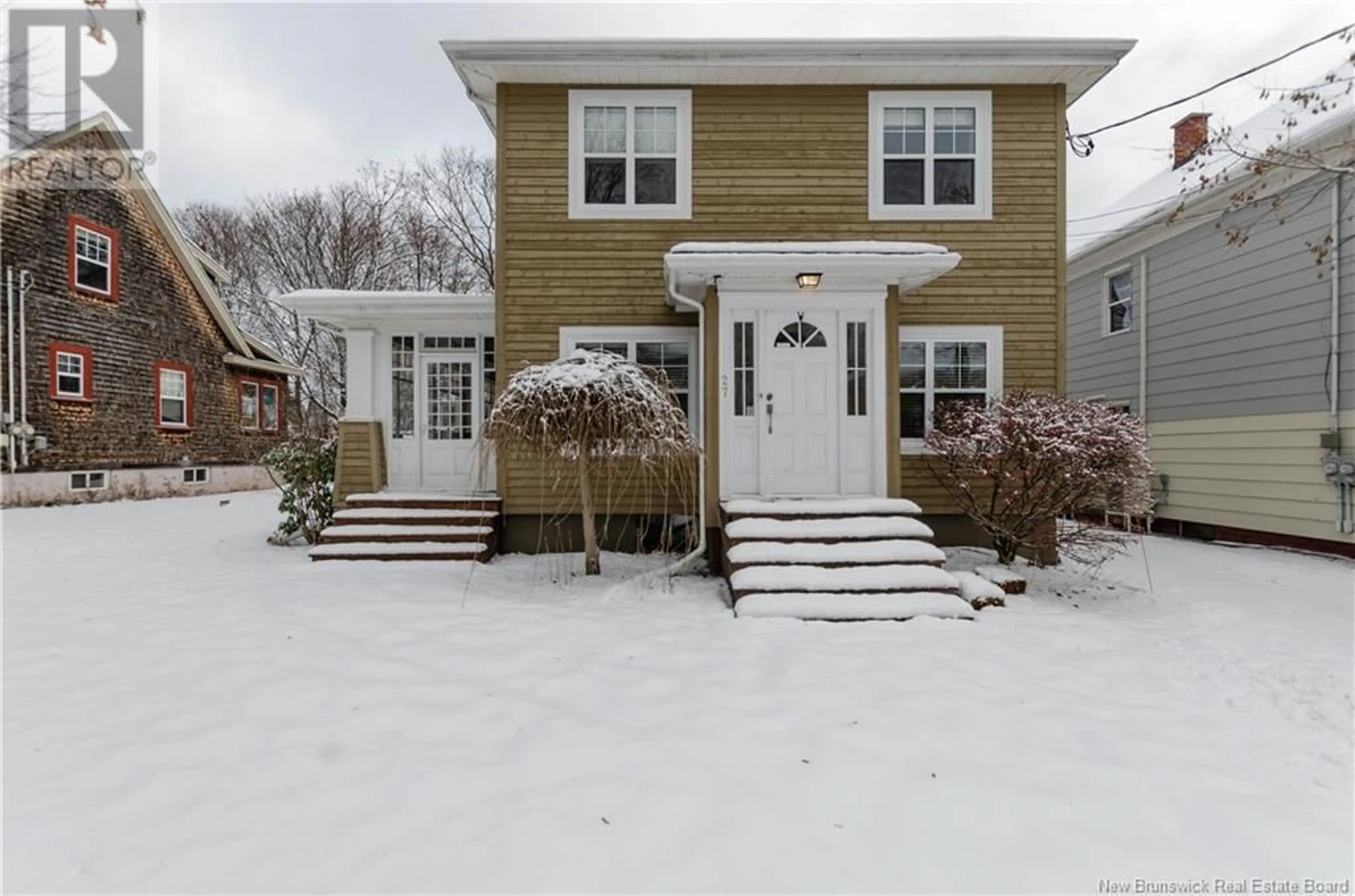 Frontside or backside of a home, cottage for 27 Bromley Avenue, Moncton New Brunswick E1C5T8