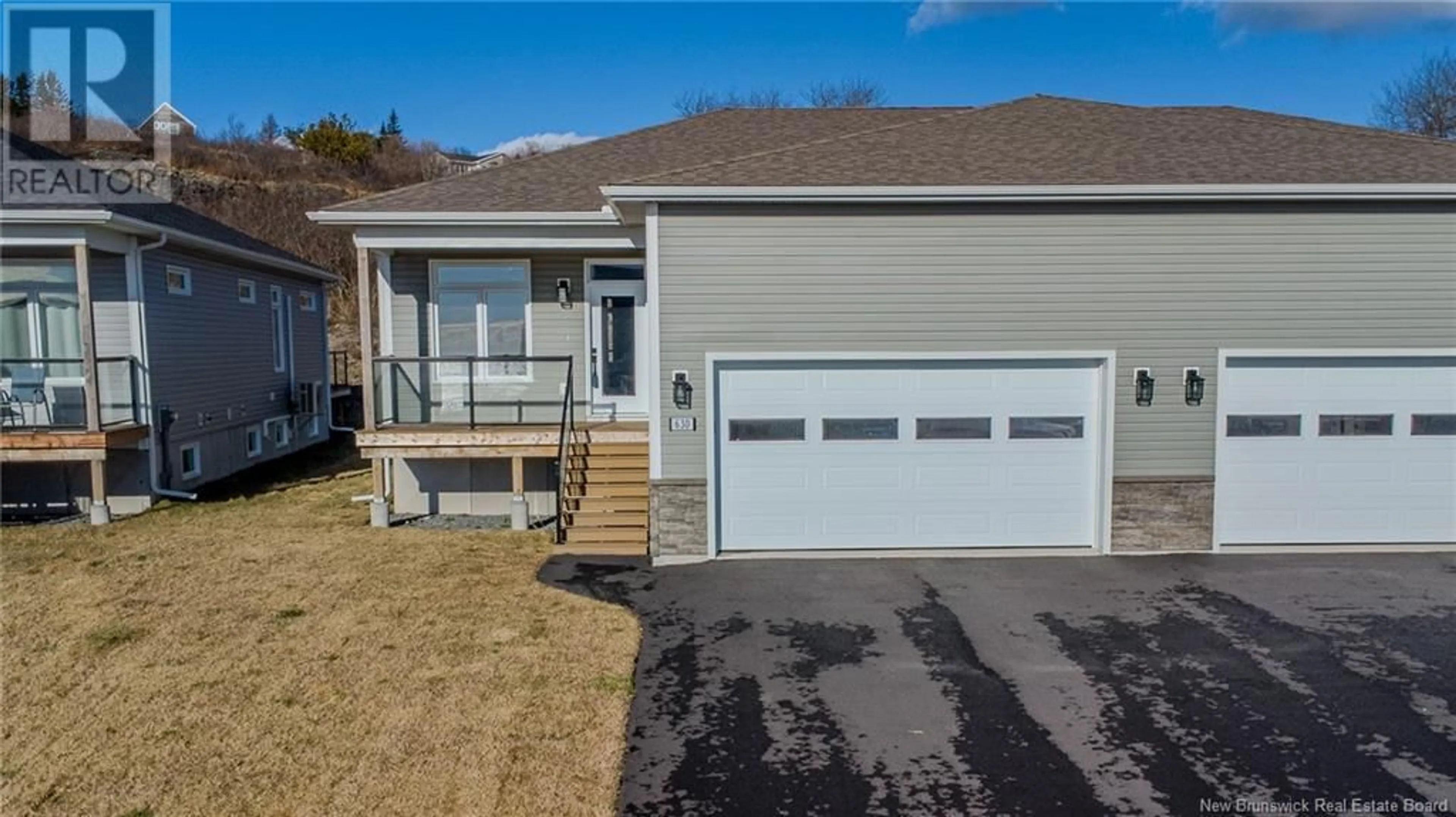 Home with vinyl exterior material, street for 630 Sea Street, Saint John New Brunswick E2M2N4