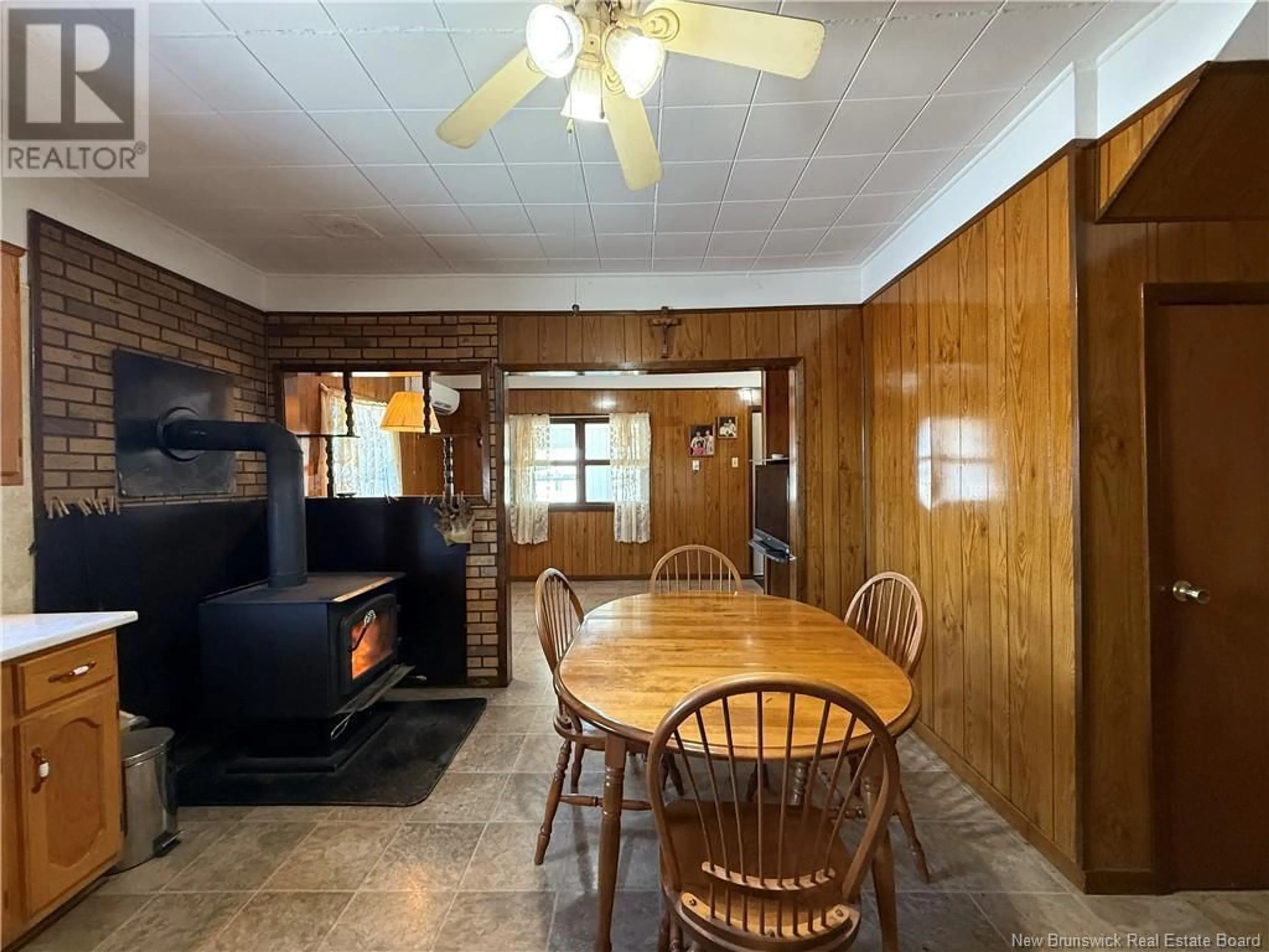 Dining room, wood floors, cottage for 634 Saint-Joseph, Saint-Joseph-De-Kent New Brunswick E4S4E3