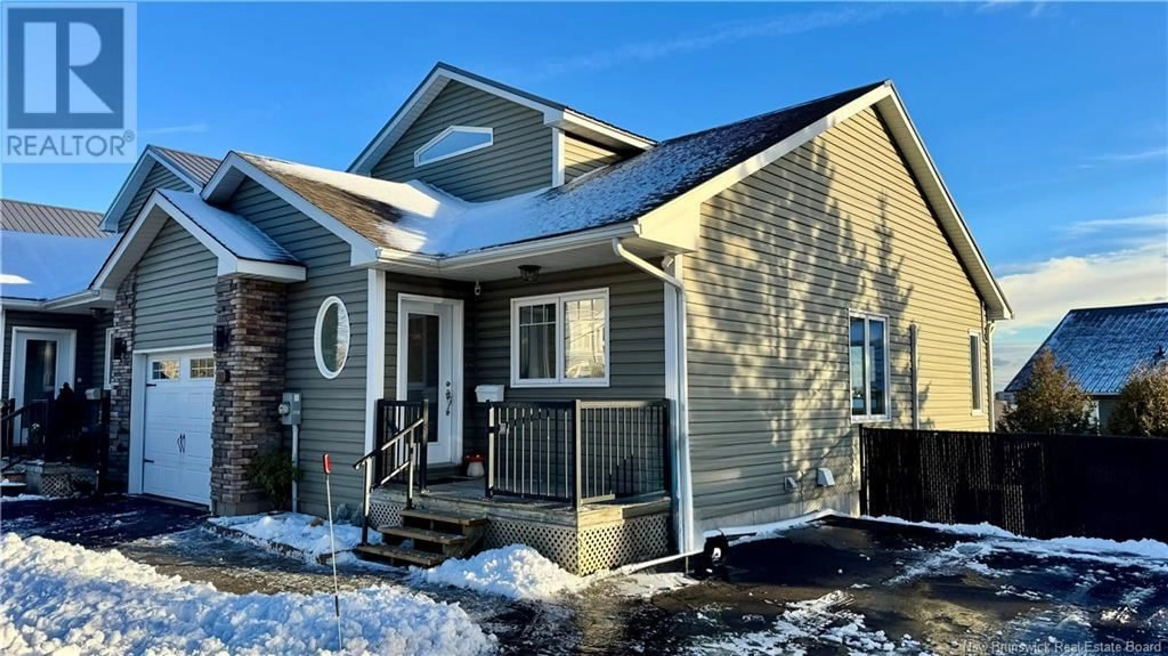 Home with vinyl exterior material, street for 162 OSBORNE Avenue, Saint John New Brunswick E2K3J9