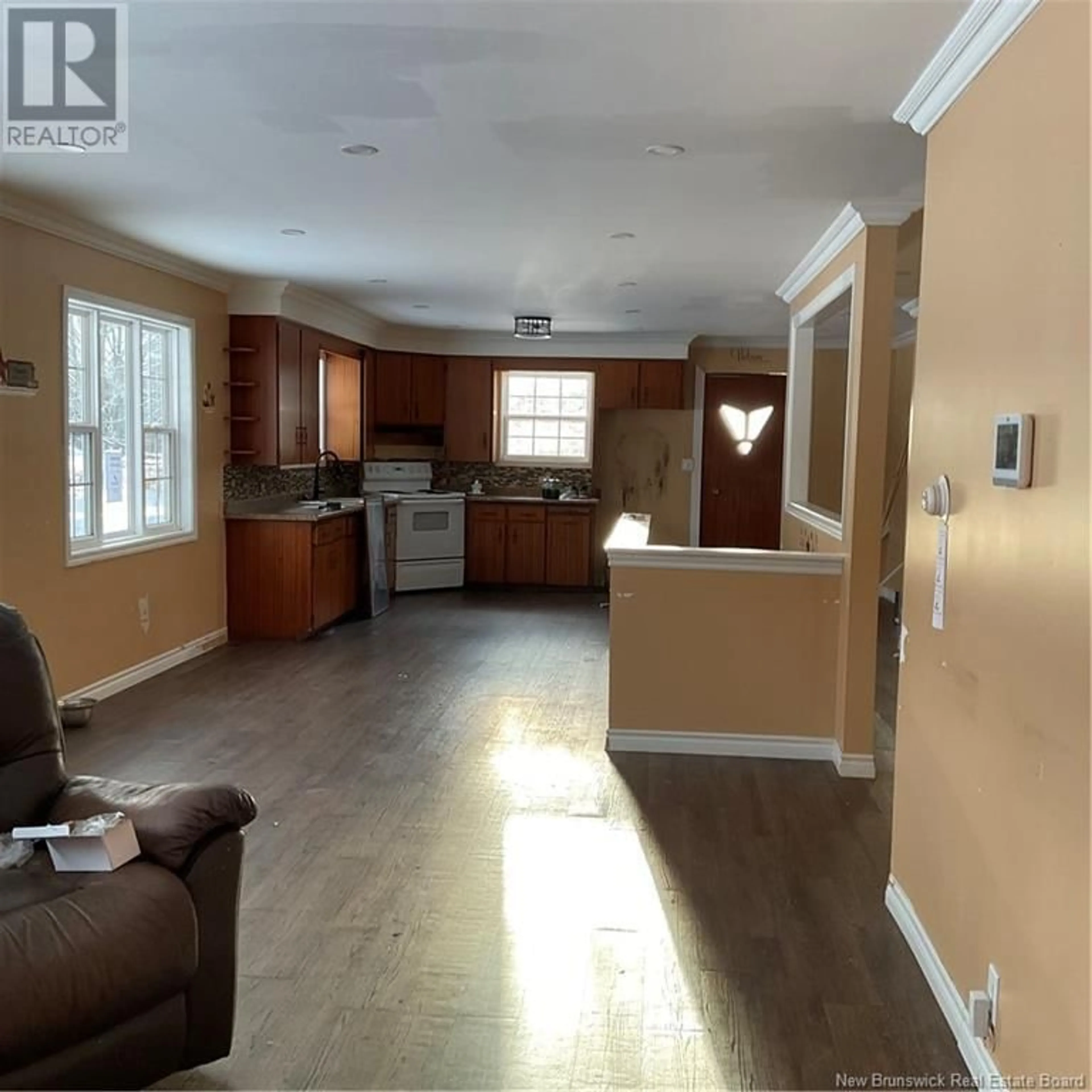 Open concept kitchen, unknown for 10537 Route 105, Upper Kent New Brunswick E7J2B7