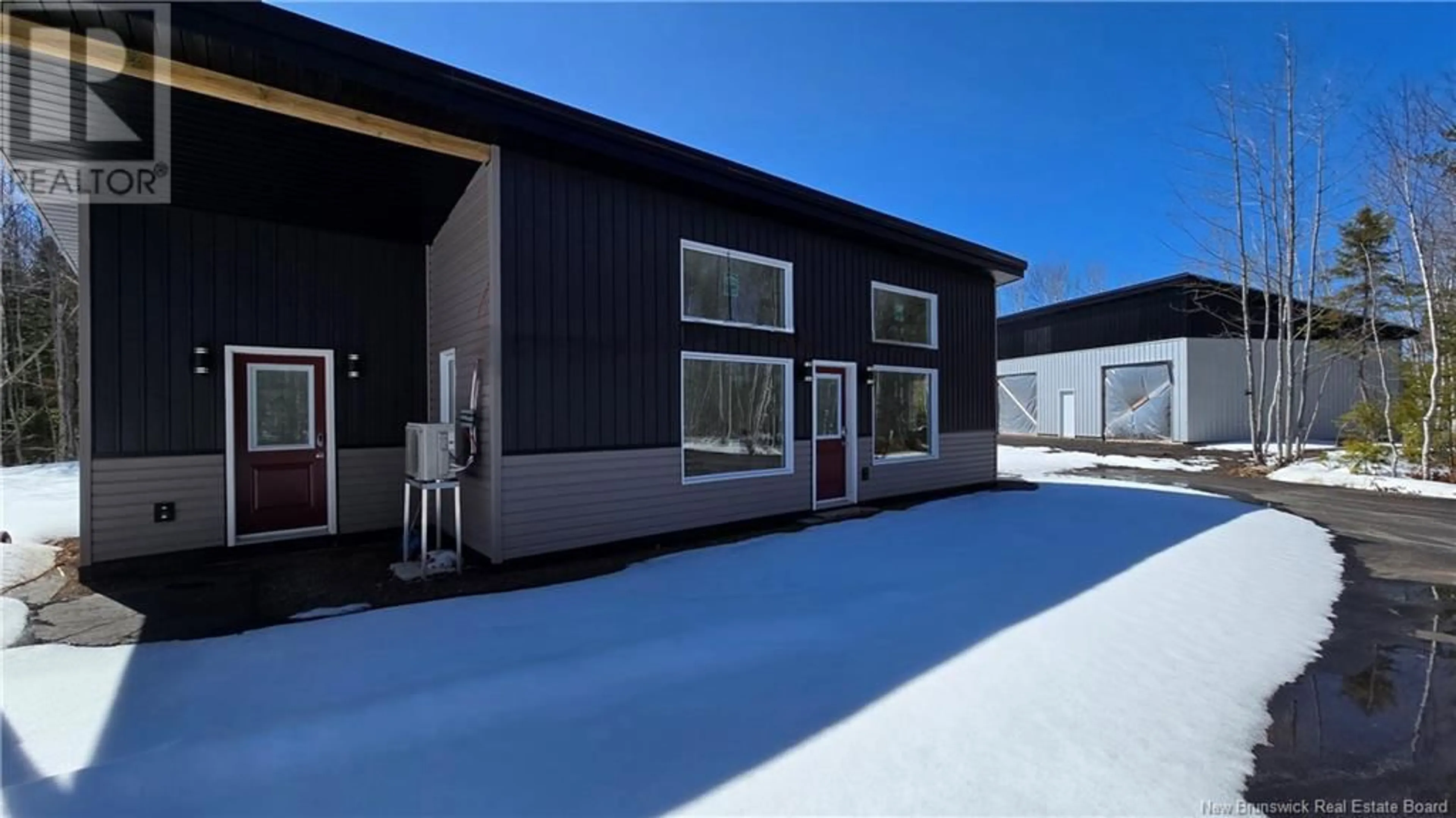 Unknown for 624 RUE DU PORTAGE, Caraquet New Brunswick E1W1A8