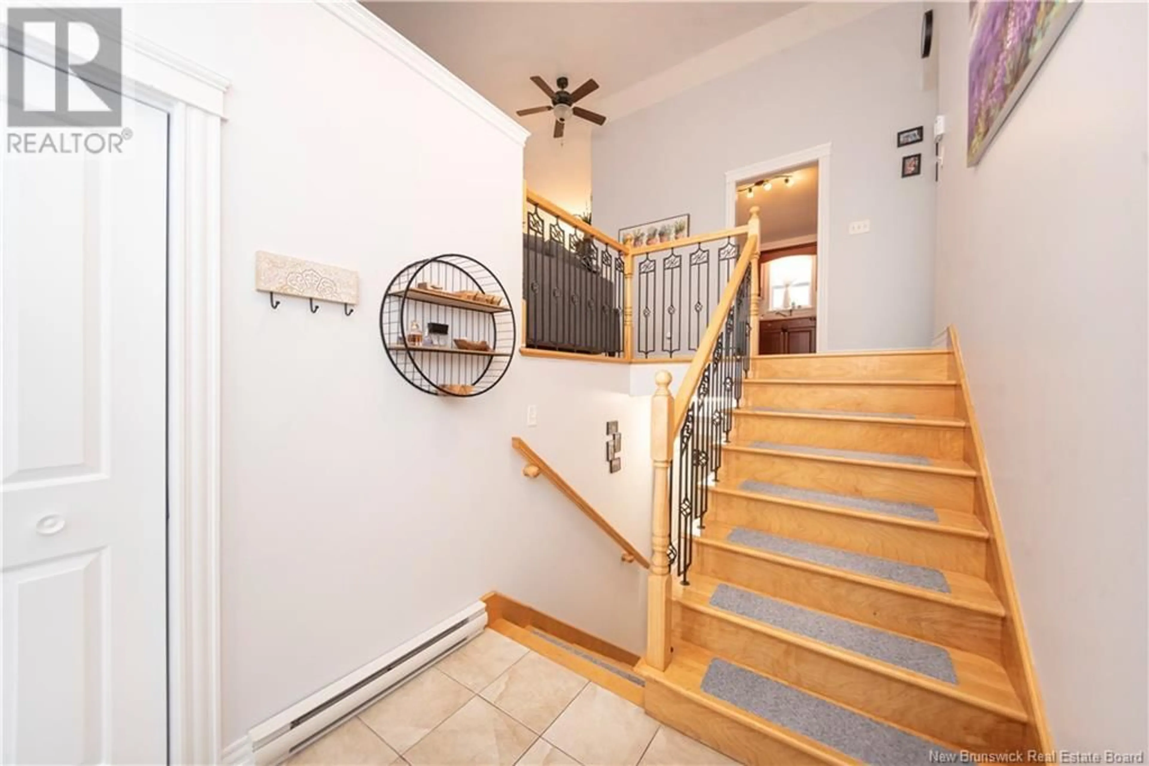 Indoor foyer for 46 Desire Court, Dieppe New Brunswick E1A0G9