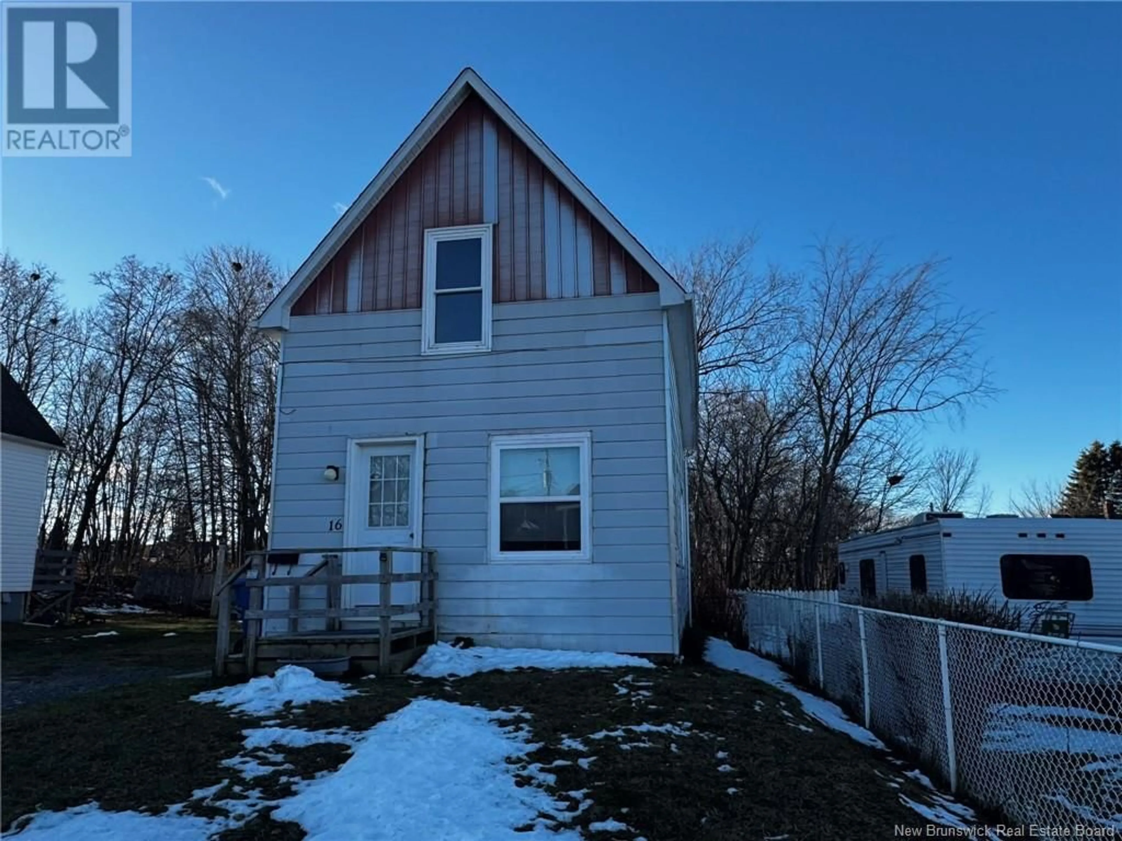 A pic from outside/outdoor area/front of a property/back of a property/a pic from drone, building for 16 Warren Avenue, Miramichi New Brunswick E1N2J3