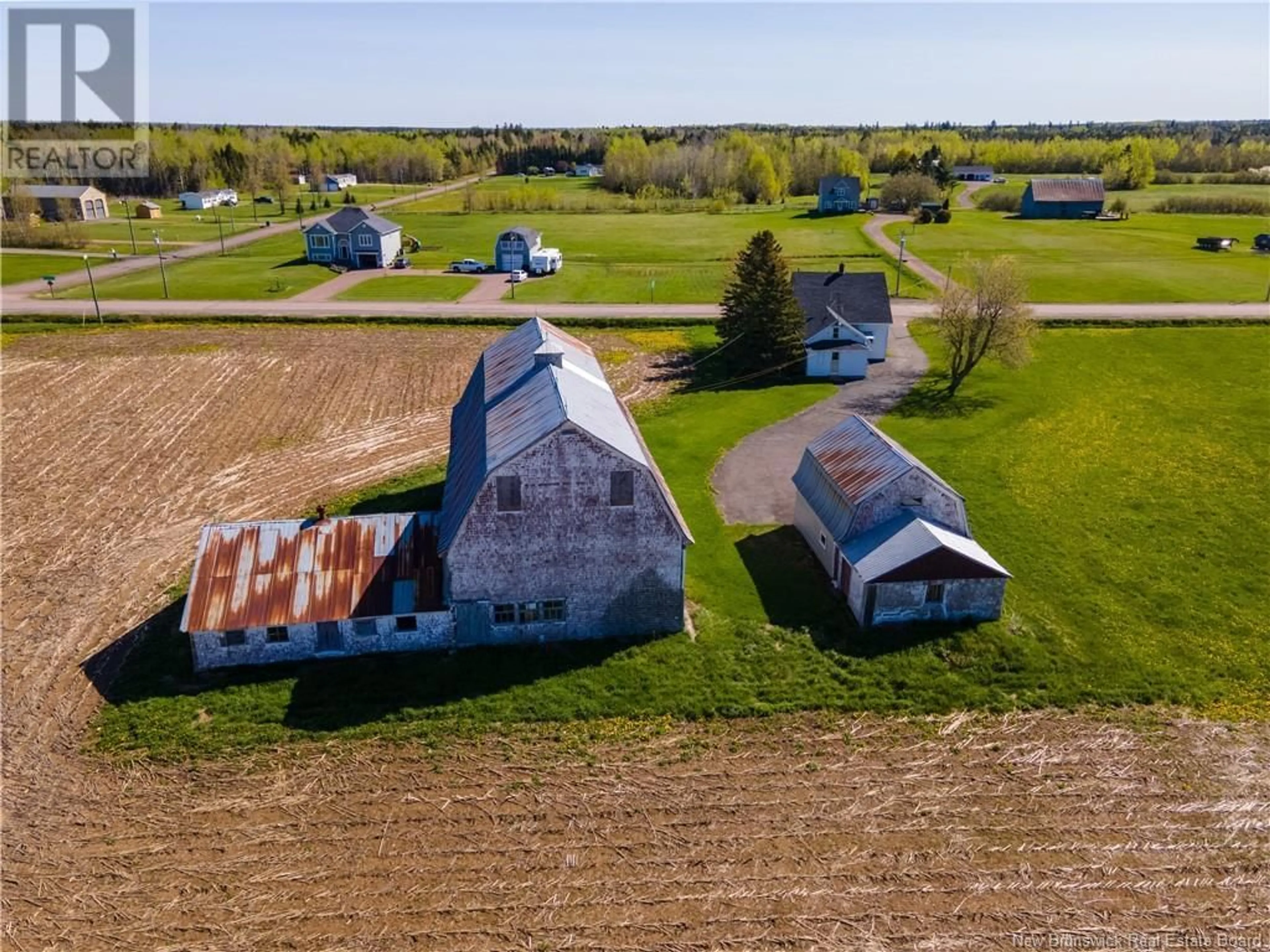 A pic from outside/outdoor area/front of a property/back of a property/a pic from drone, building for 645 Route 525, Sainte-Marie-De-Kent New Brunswick E4S2G5