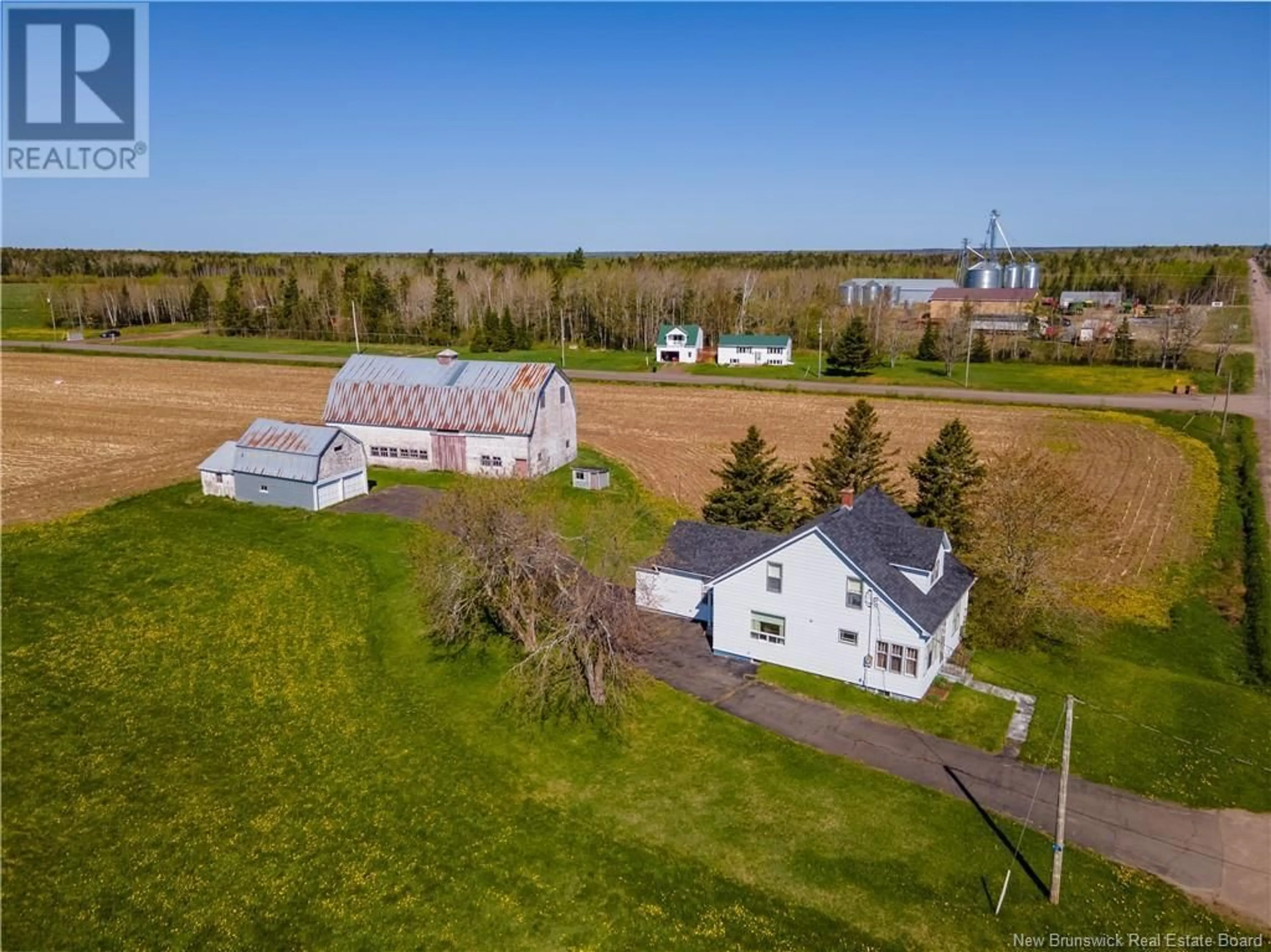 A pic from outside/outdoor area/front of a property/back of a property/a pic from drone, unknown for 645 Route 525, Sainte-Marie-De-Kent New Brunswick E4S2G5