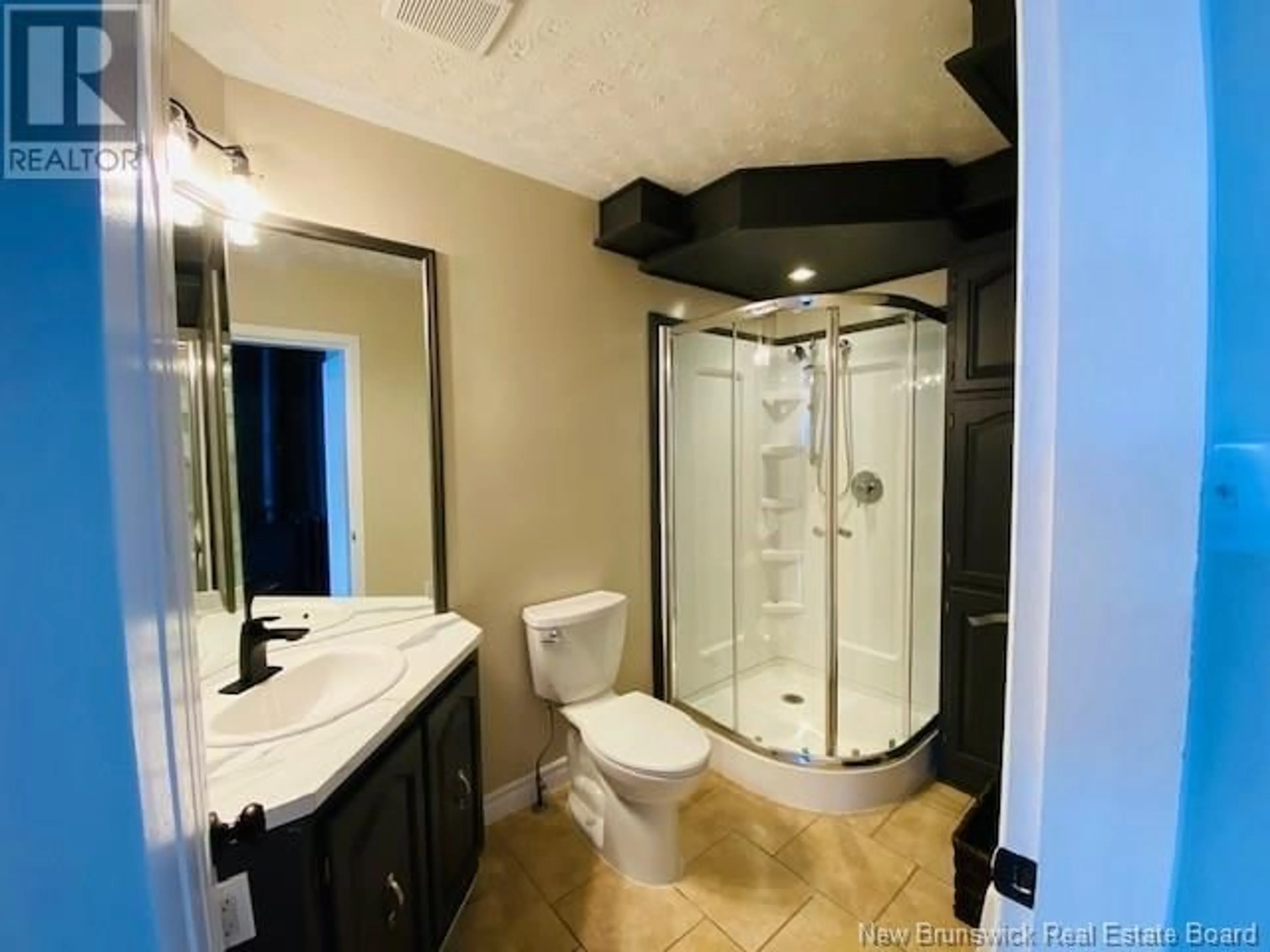 Standard bathroom, ceramic/tile floor for 4 Athol Street, Campbellton New Brunswick E3N1Y3