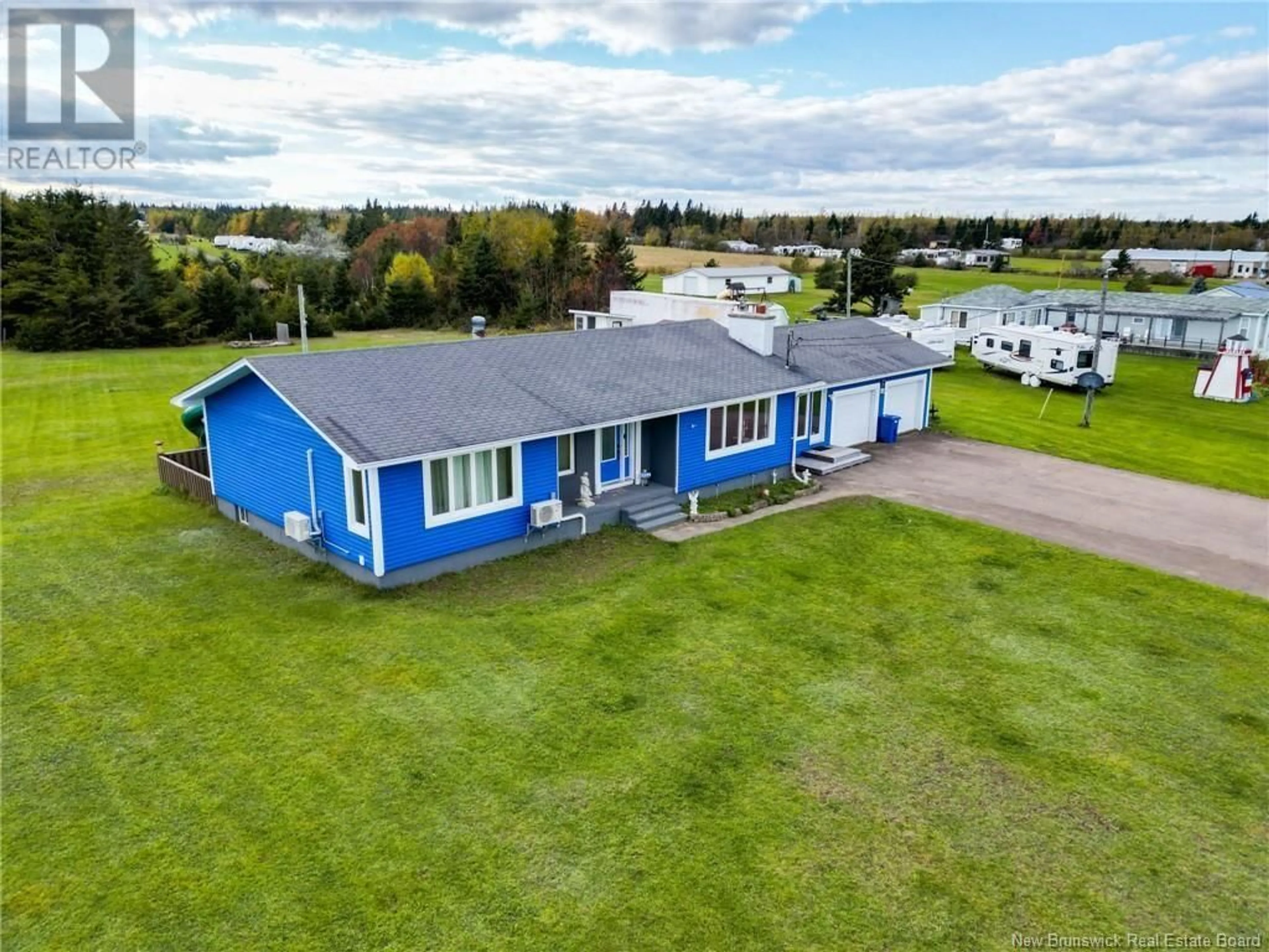 A pic from outside/outdoor area/front of a property/back of a property/a pic from drone, water/lake/river/ocean view for 2249 ROUTE 475, Bouctouche New Brunswick E4S4W4