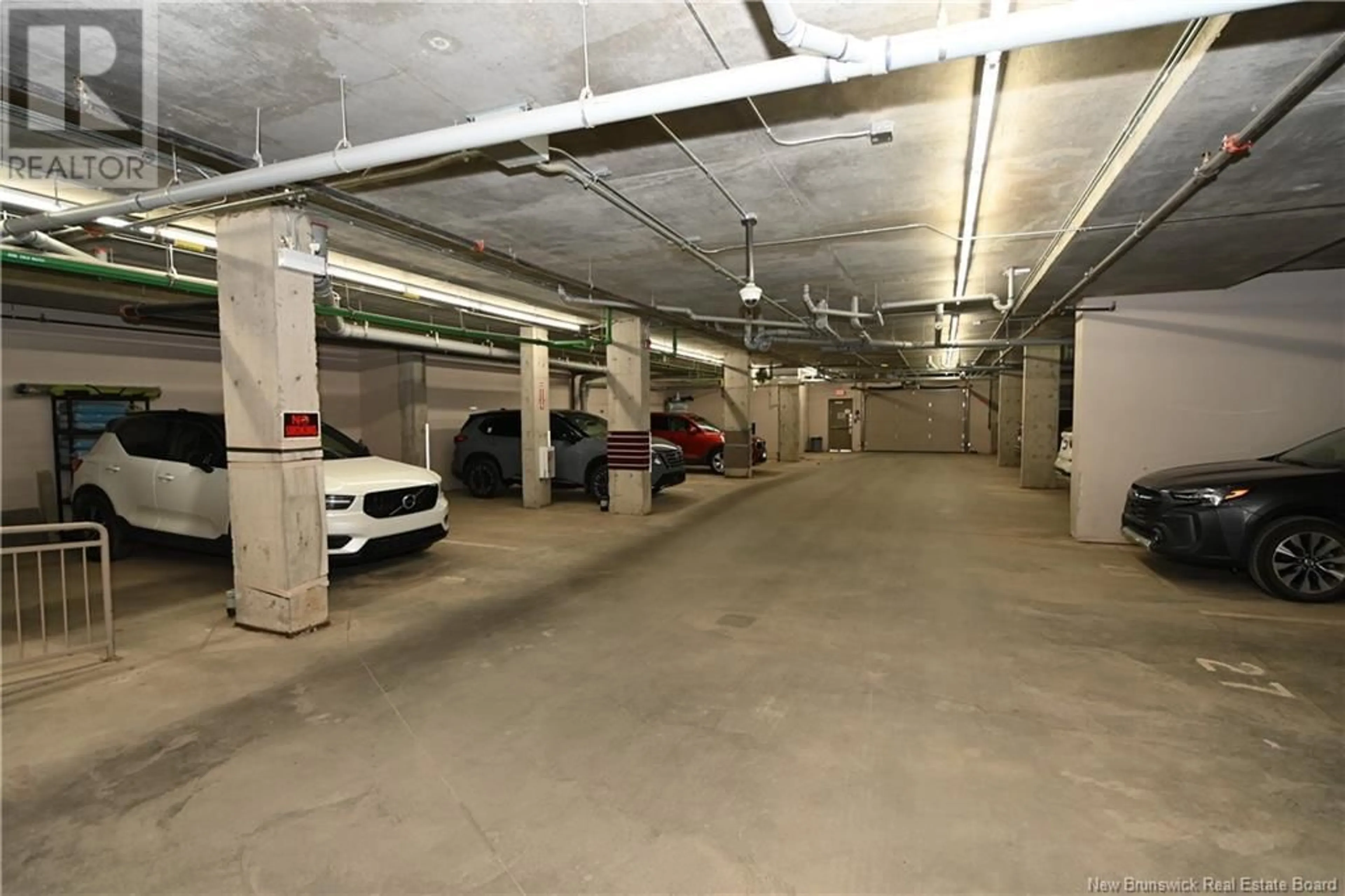 Parking for 104 - 1 SOUTHVIEW LANE, Fredericton New Brunswick E3A5V3