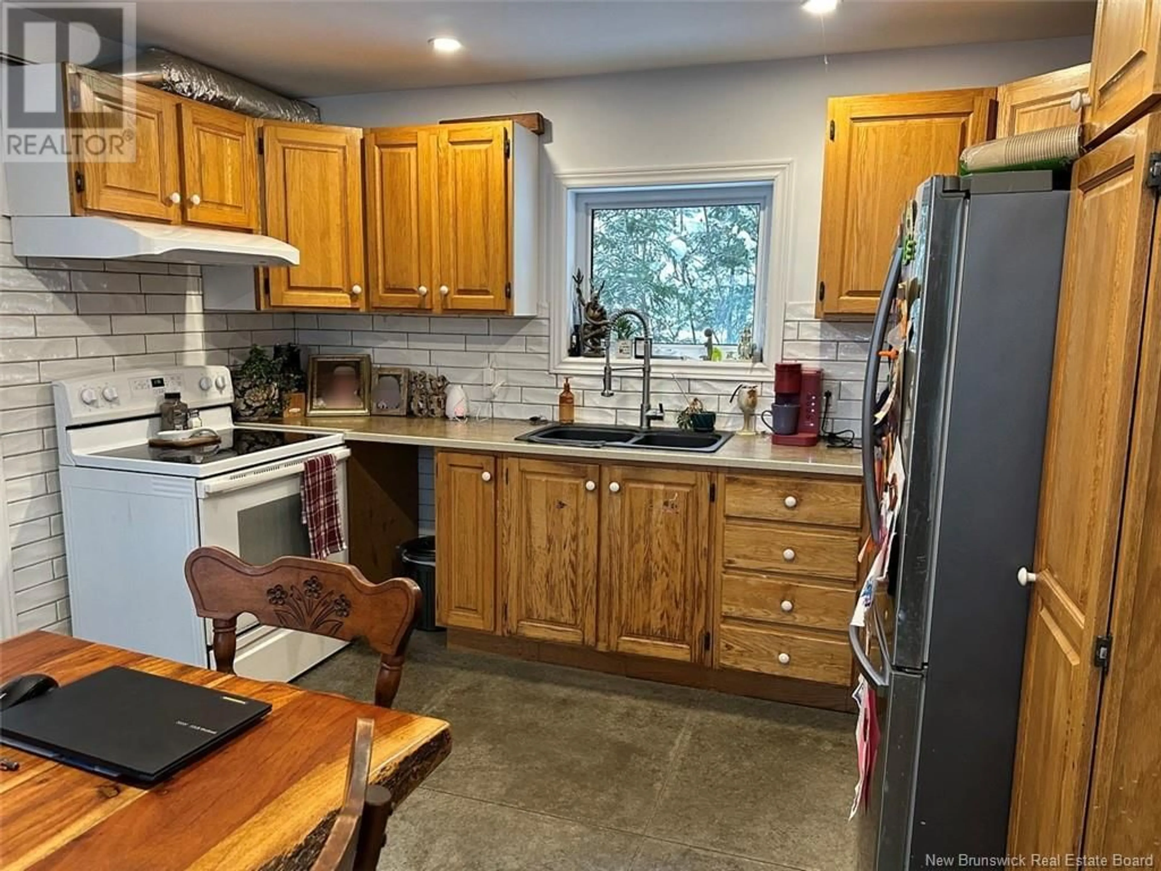 Standard kitchen, unknown for 152 Rang 8 Road, Saint-Joseph New Brunswick E7B2P8