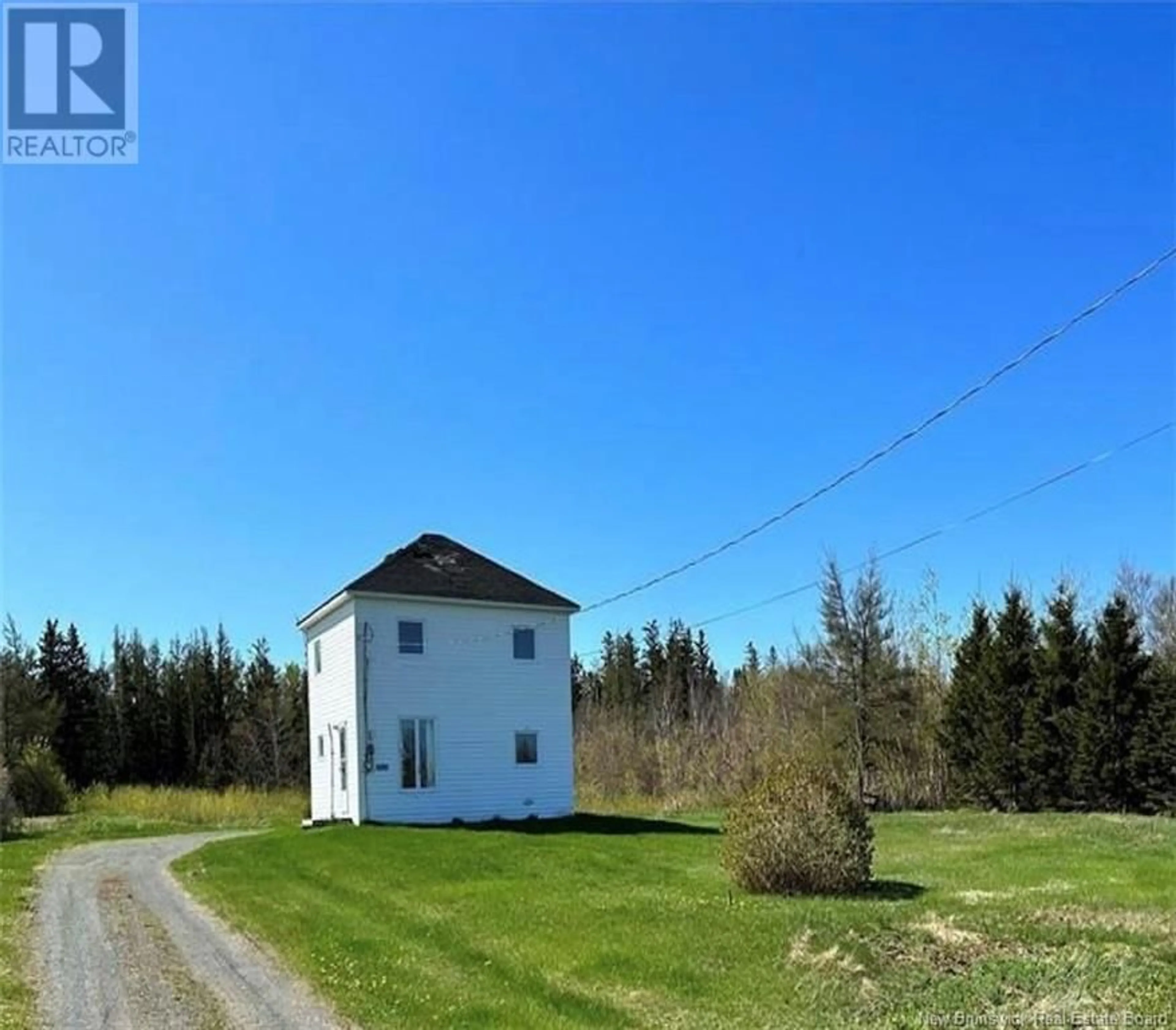 Shed for 4933 Route 117 Route, Escuminac New Brunswick E1A1R4