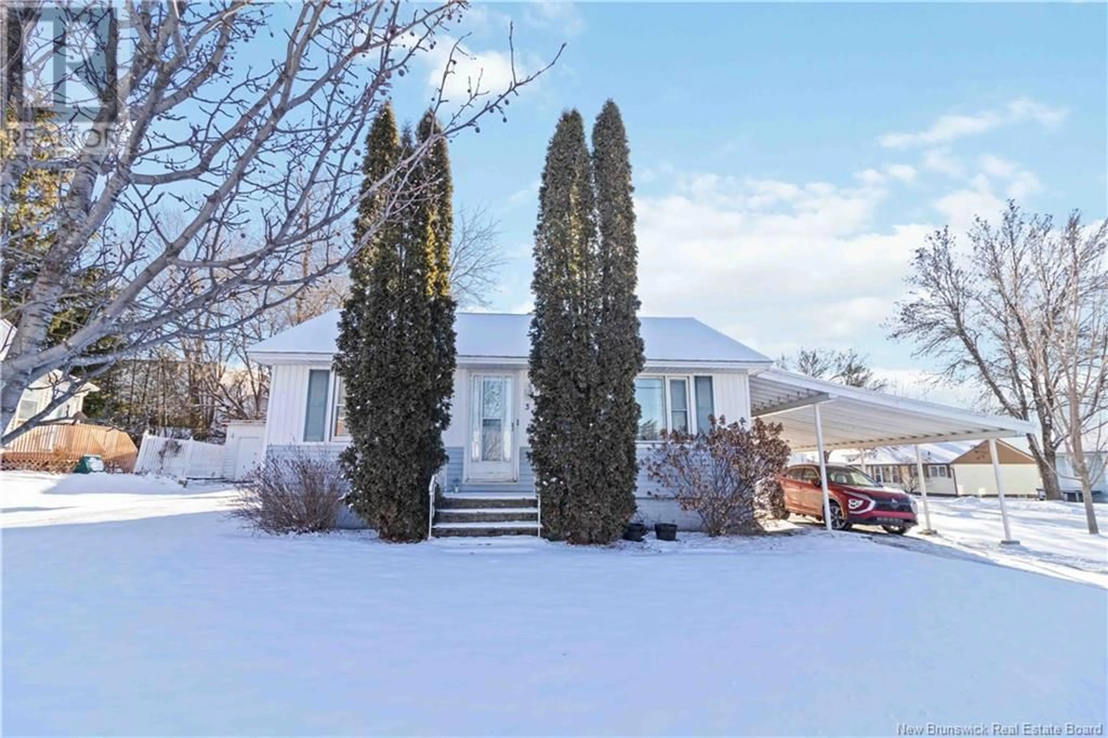 A pic from outside/outdoor area/front of a property/back of a property/a pic from drone, street for 3 Raymond Avenue, Fredericton New Brunswick E3A1S6