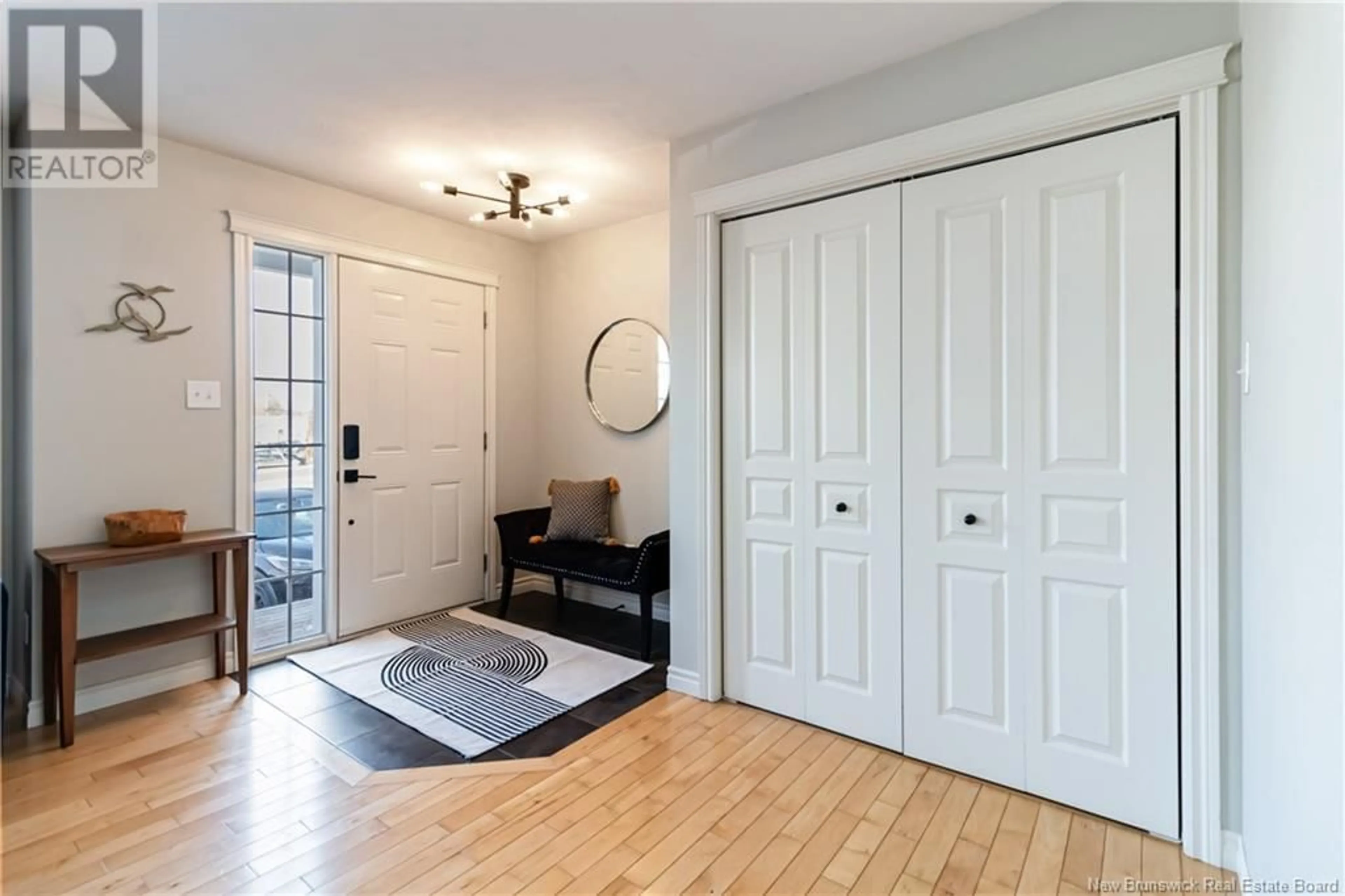 Indoor entryway for 40 Sapins Court, Dieppe New Brunswick E1A8X6