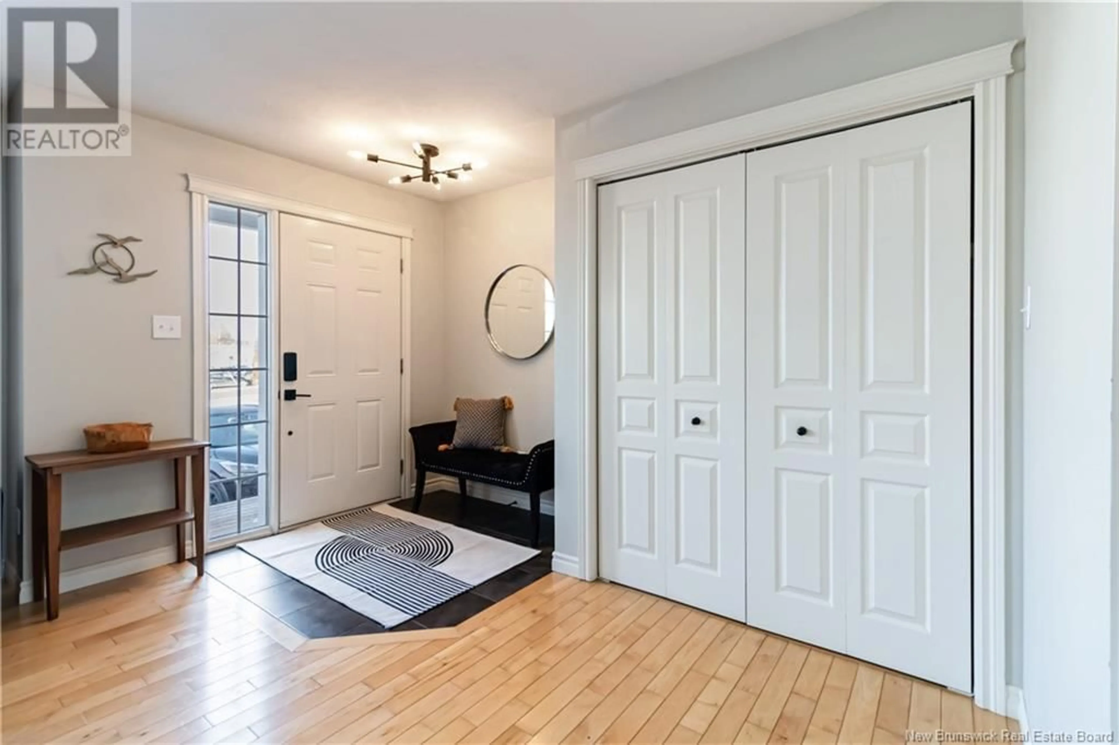 Indoor entryway for 40 Sapins Court, Dieppe New Brunswick E1A8X6