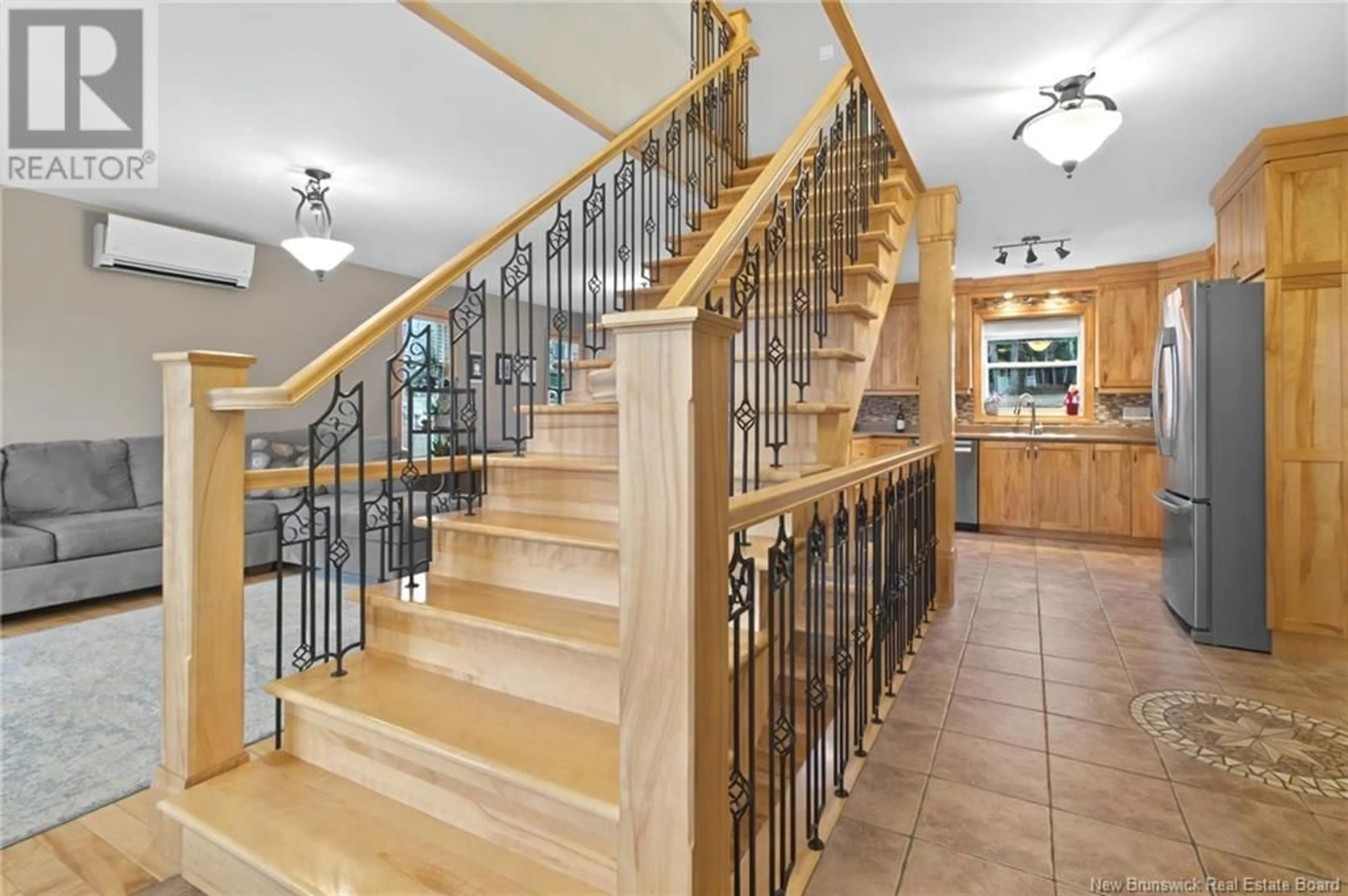 Indoor foyer for 374 Fox Creek Road, Dieppe New Brunswick E1A7M7