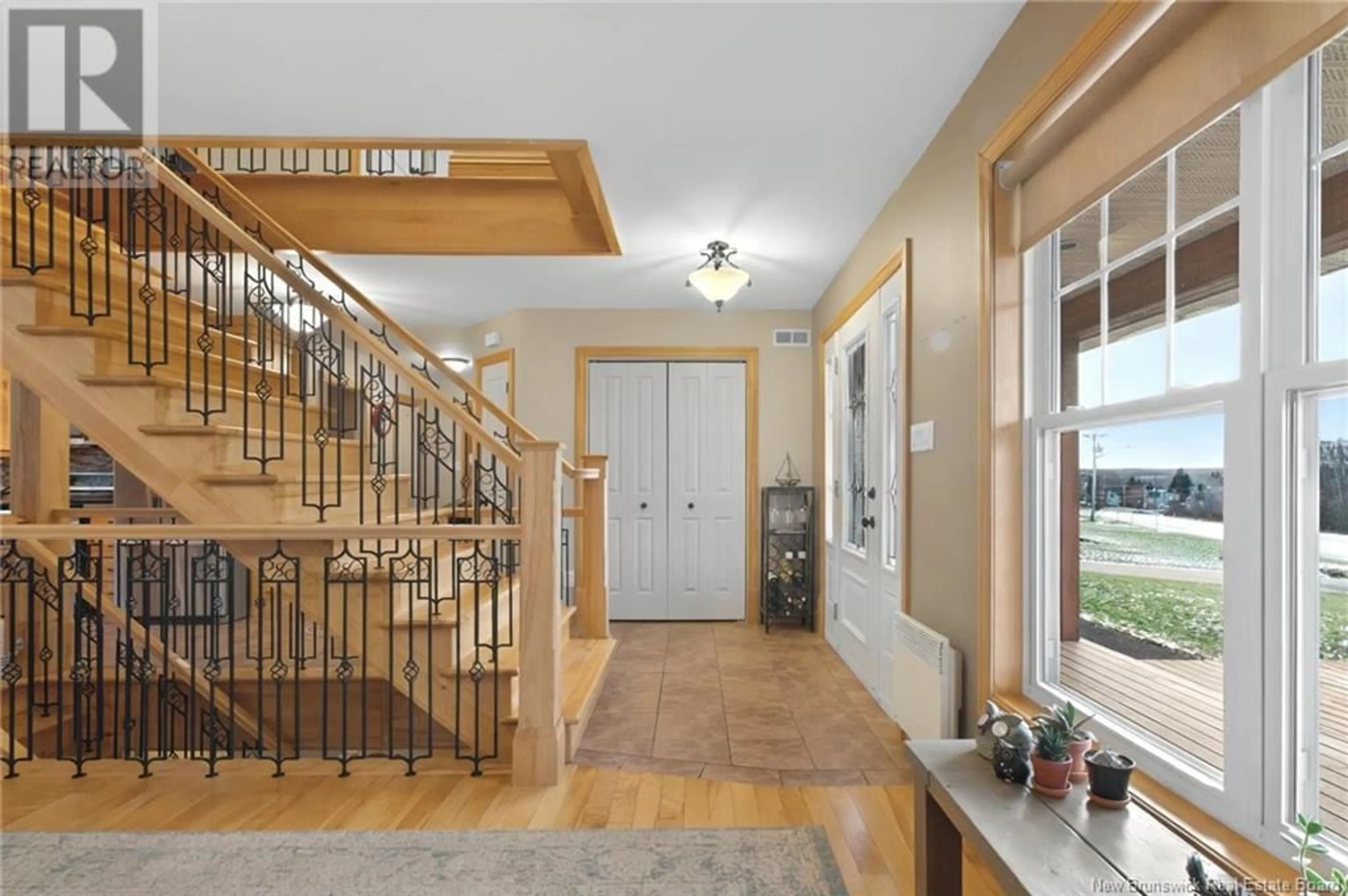 Indoor foyer for 374 Fox Creek Road, Dieppe New Brunswick E1A7M7