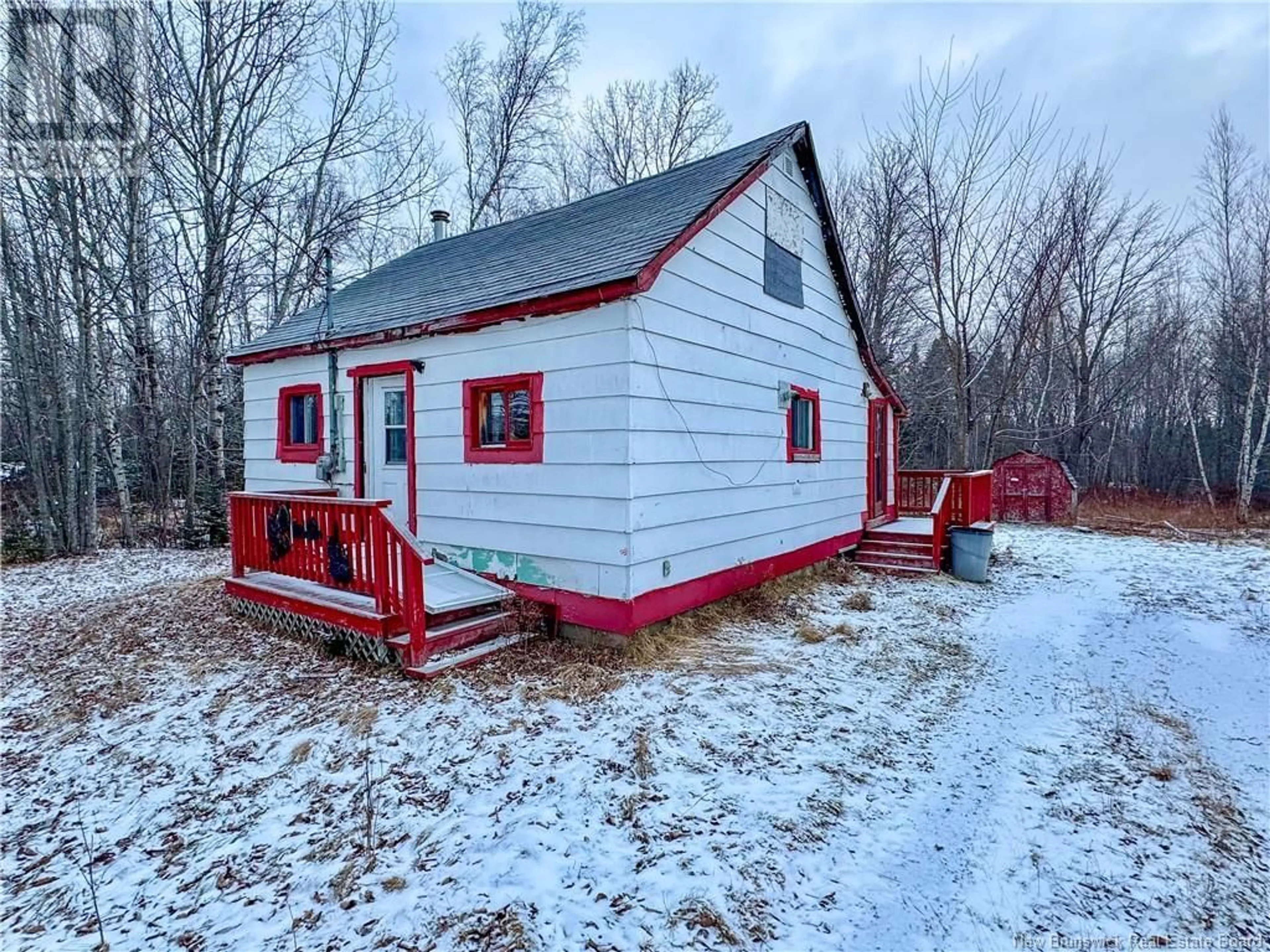 Shed for 258 Slope Road, Minto New Brunswick E4B3G8