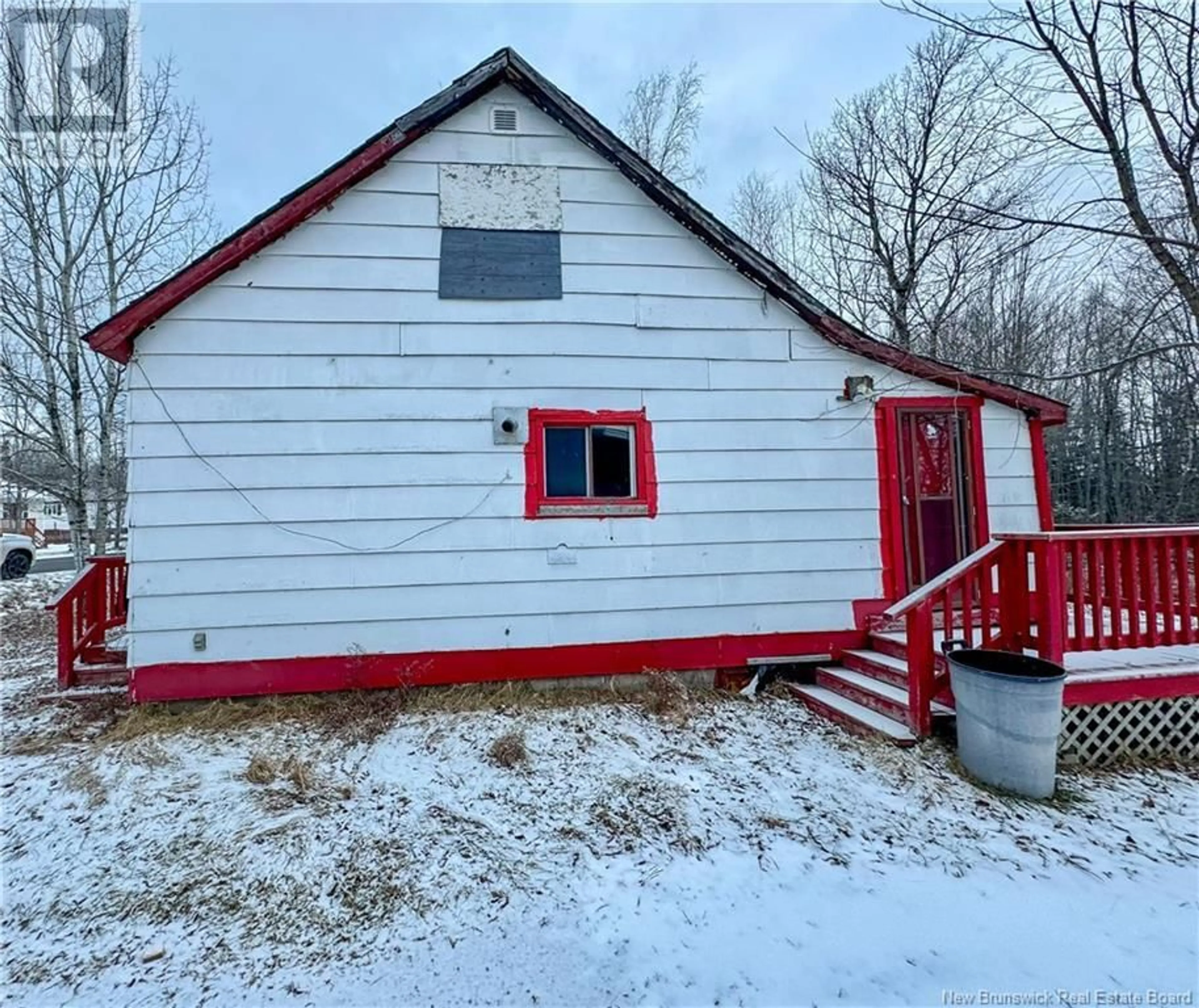 Shed for 258 Slope Road, Minto New Brunswick E4B3G8