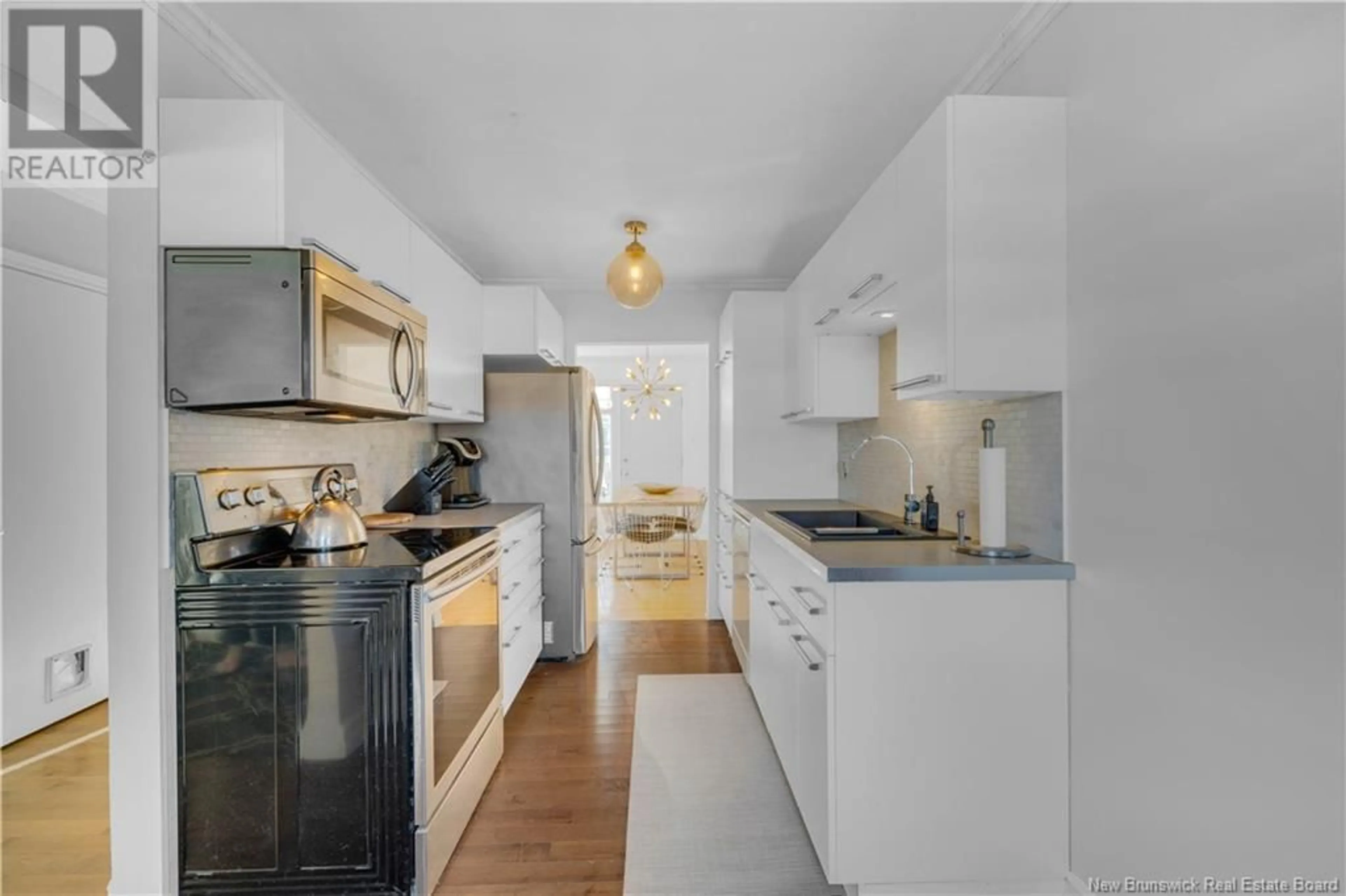 Standard kitchen, ceramic/tile floor for 79 University Avenue, Saint John New Brunswick E2K1Z2