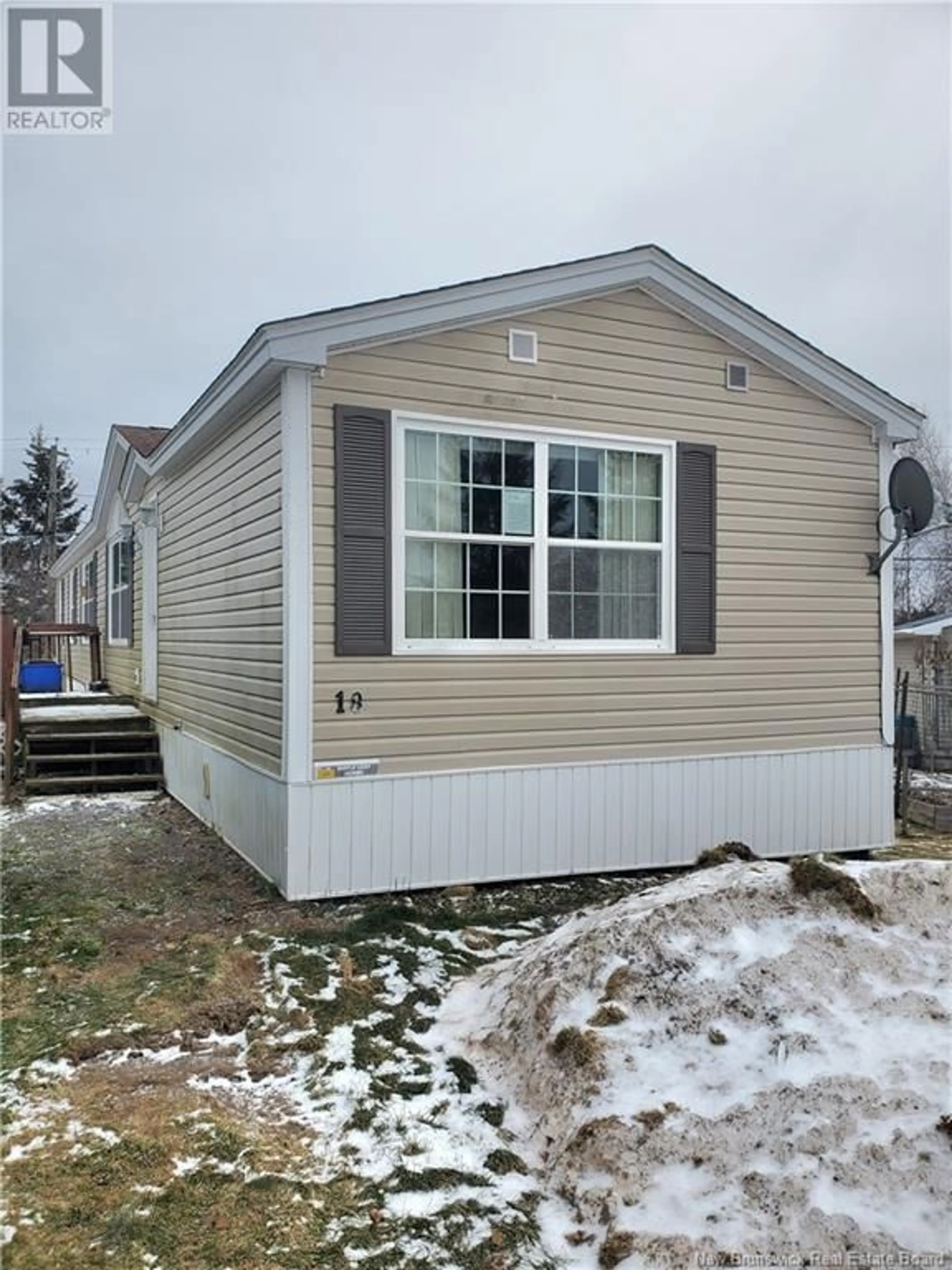 Home with vinyl exterior material, street for 18 Elmdale Crescent, Fredericton New Brunswick E3B6P9