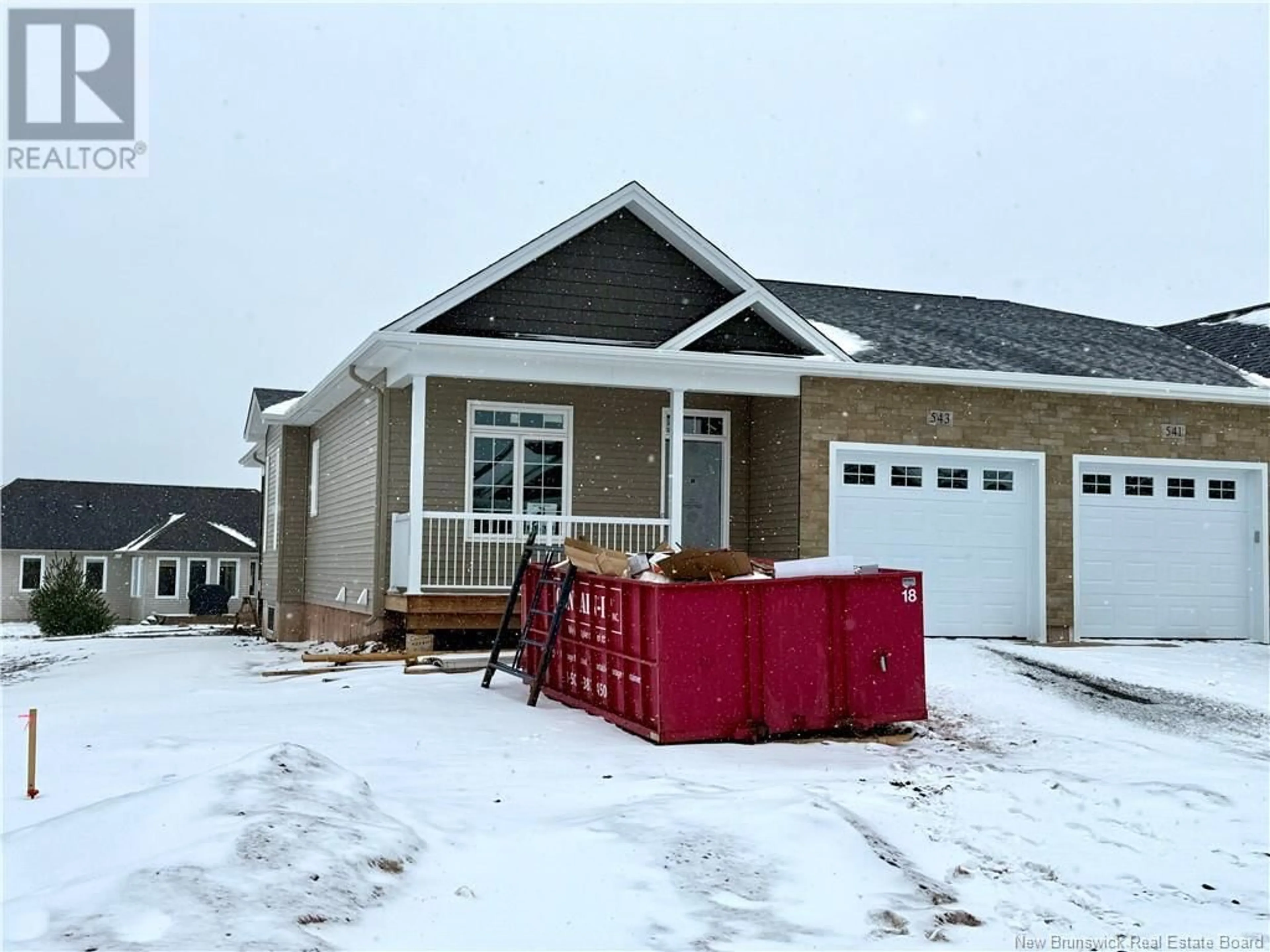 Home with vinyl exterior material, building for 543 ROYAL OAKS BOULEVARD, Moncton New Brunswick E1H3S7